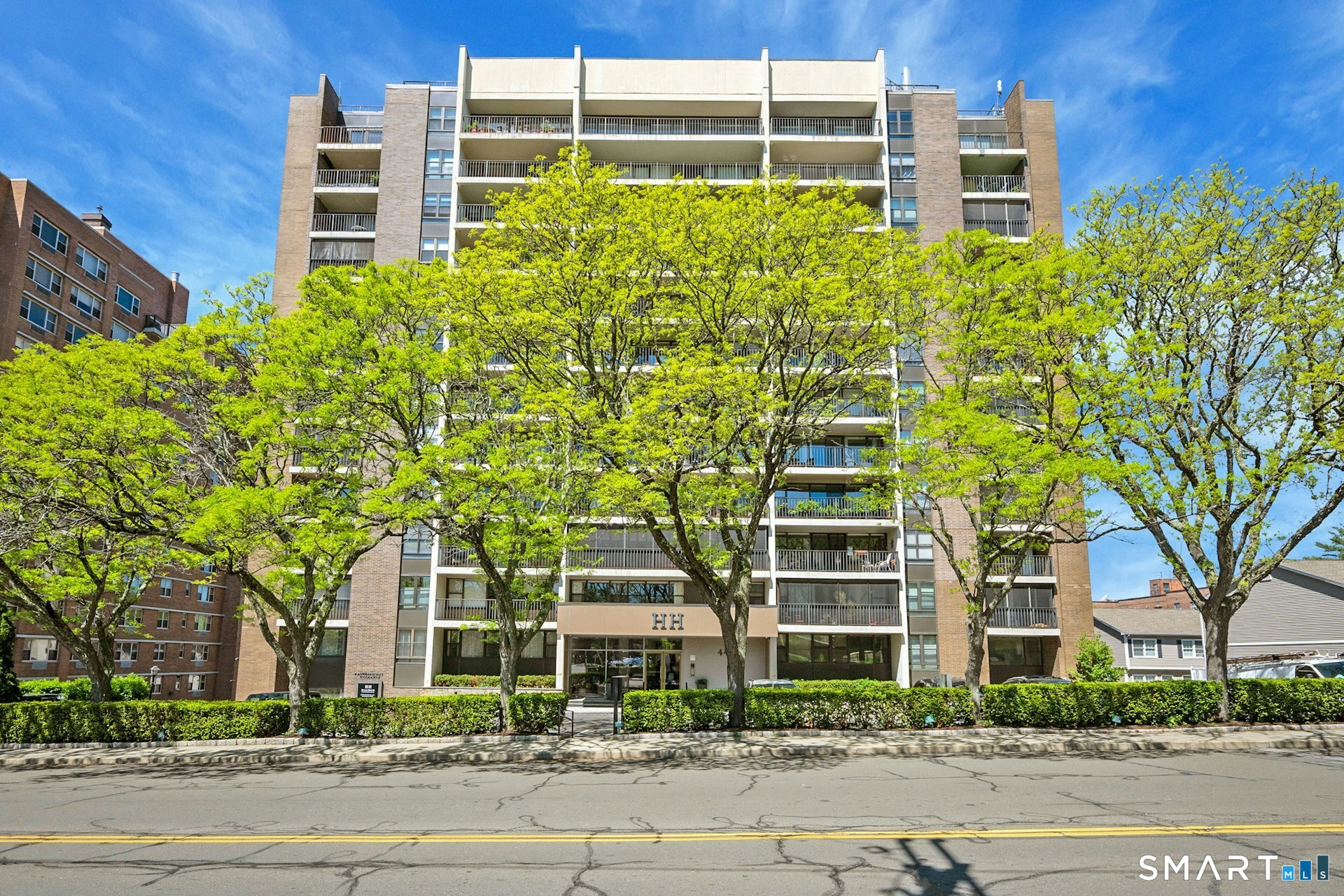 44 Strawberry Hill 3k Avenue Property Photo 1