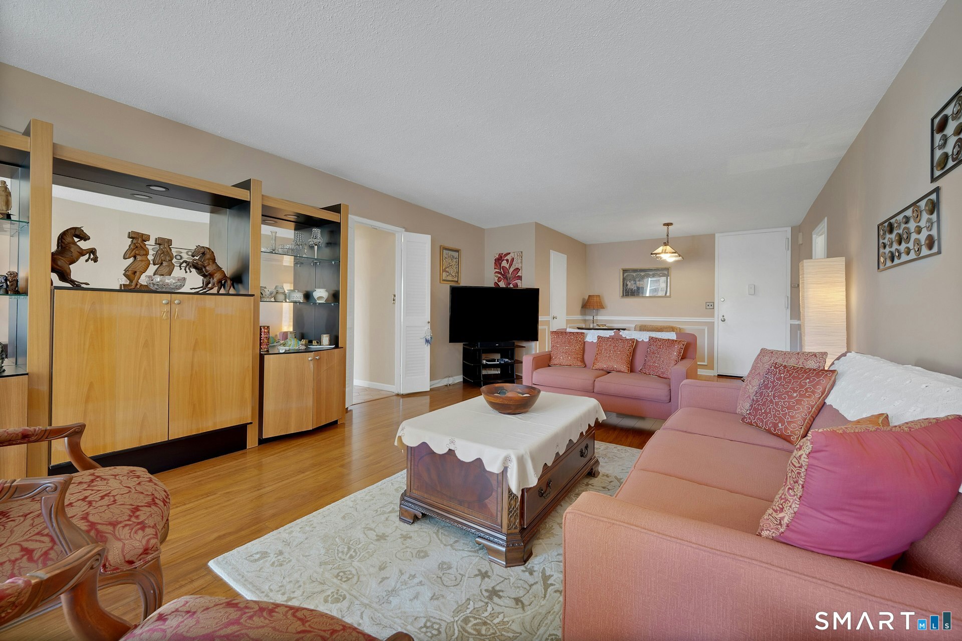 44 Strawberry Hill 3k Avenue Property Photo 7