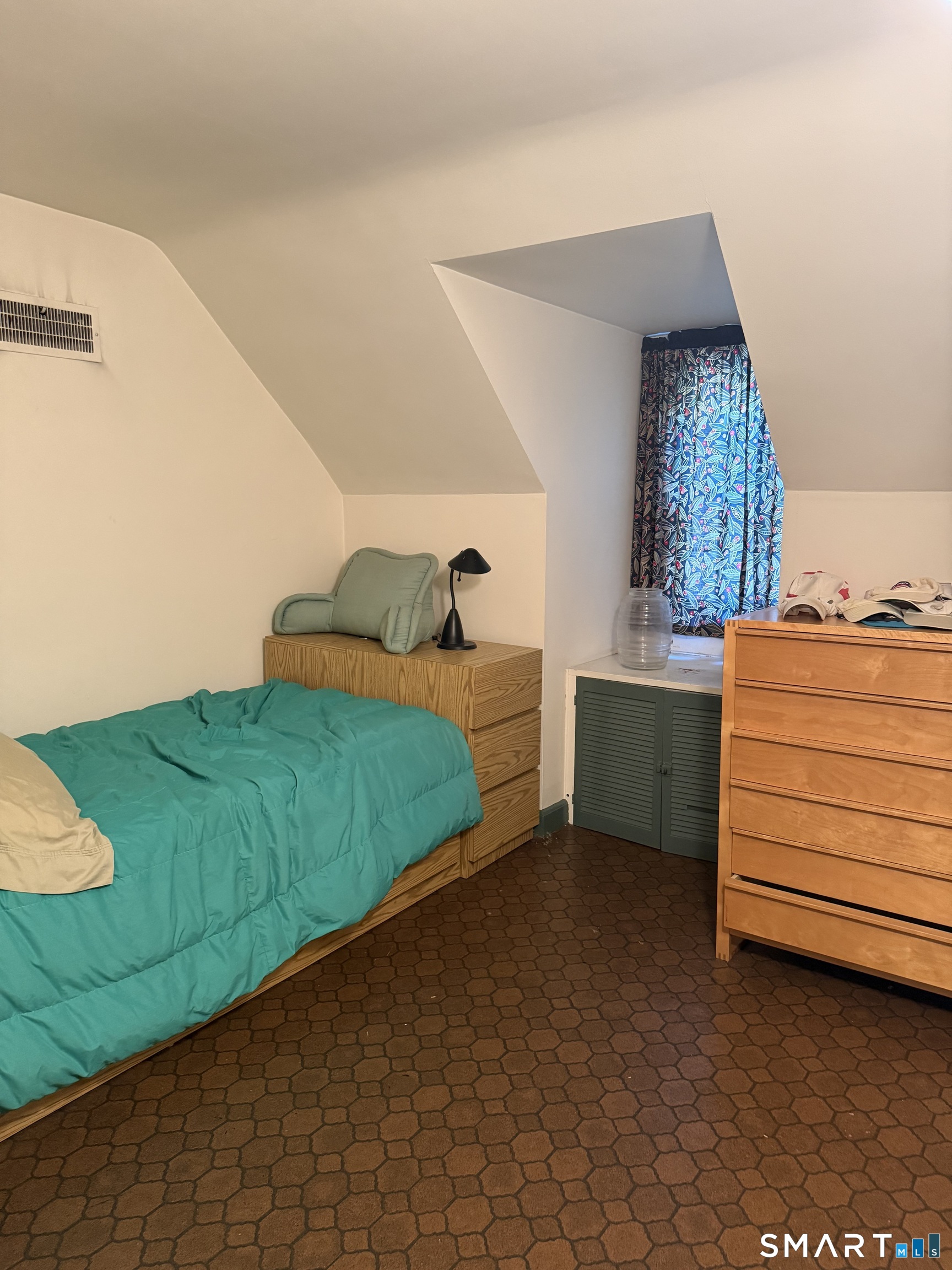 981 Rock Rimmon Road Property Photo 9