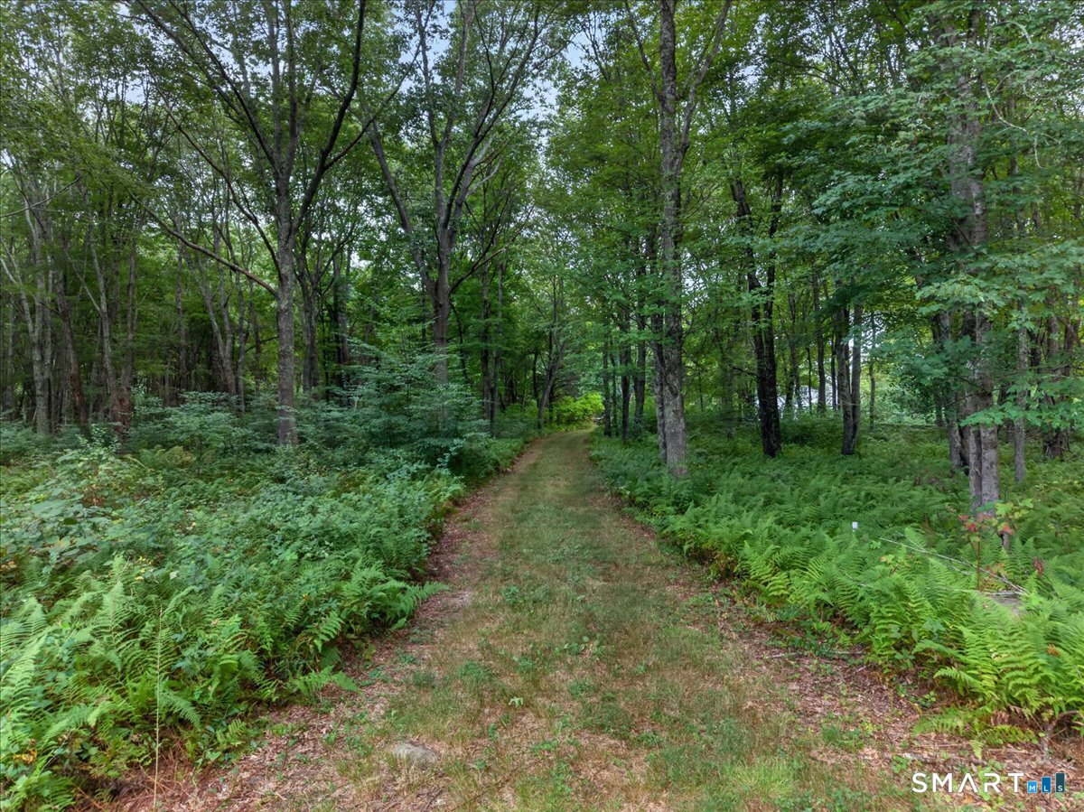 174 Montauk Avenue Property Photo 19