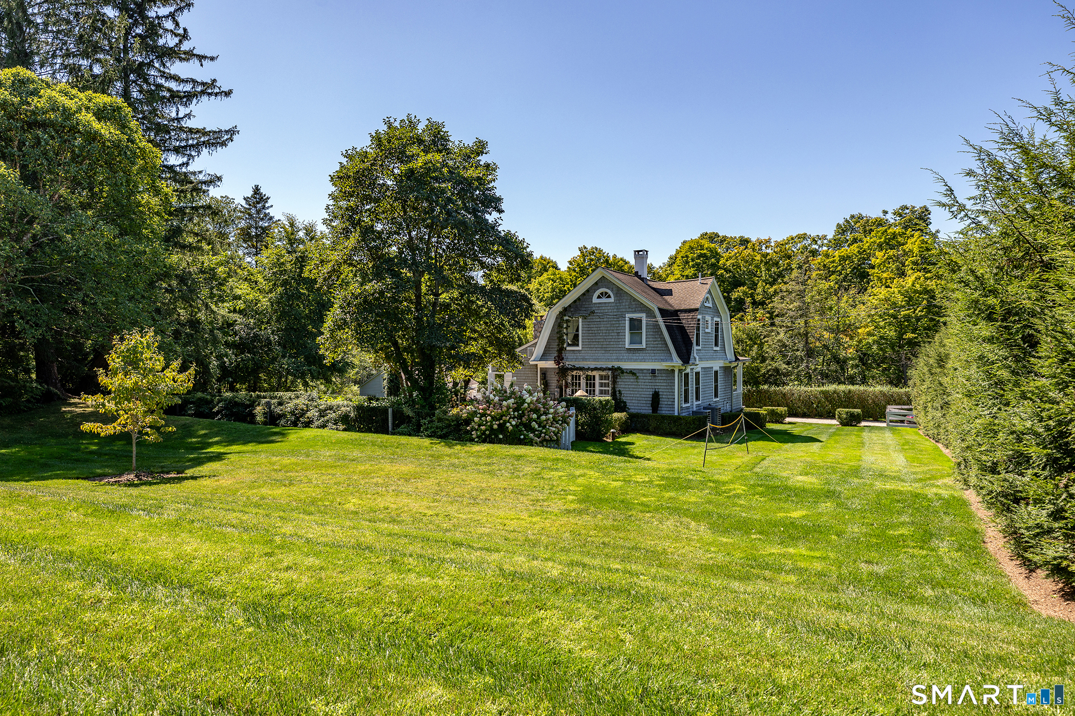135 Wykeham Road Property Photo 4