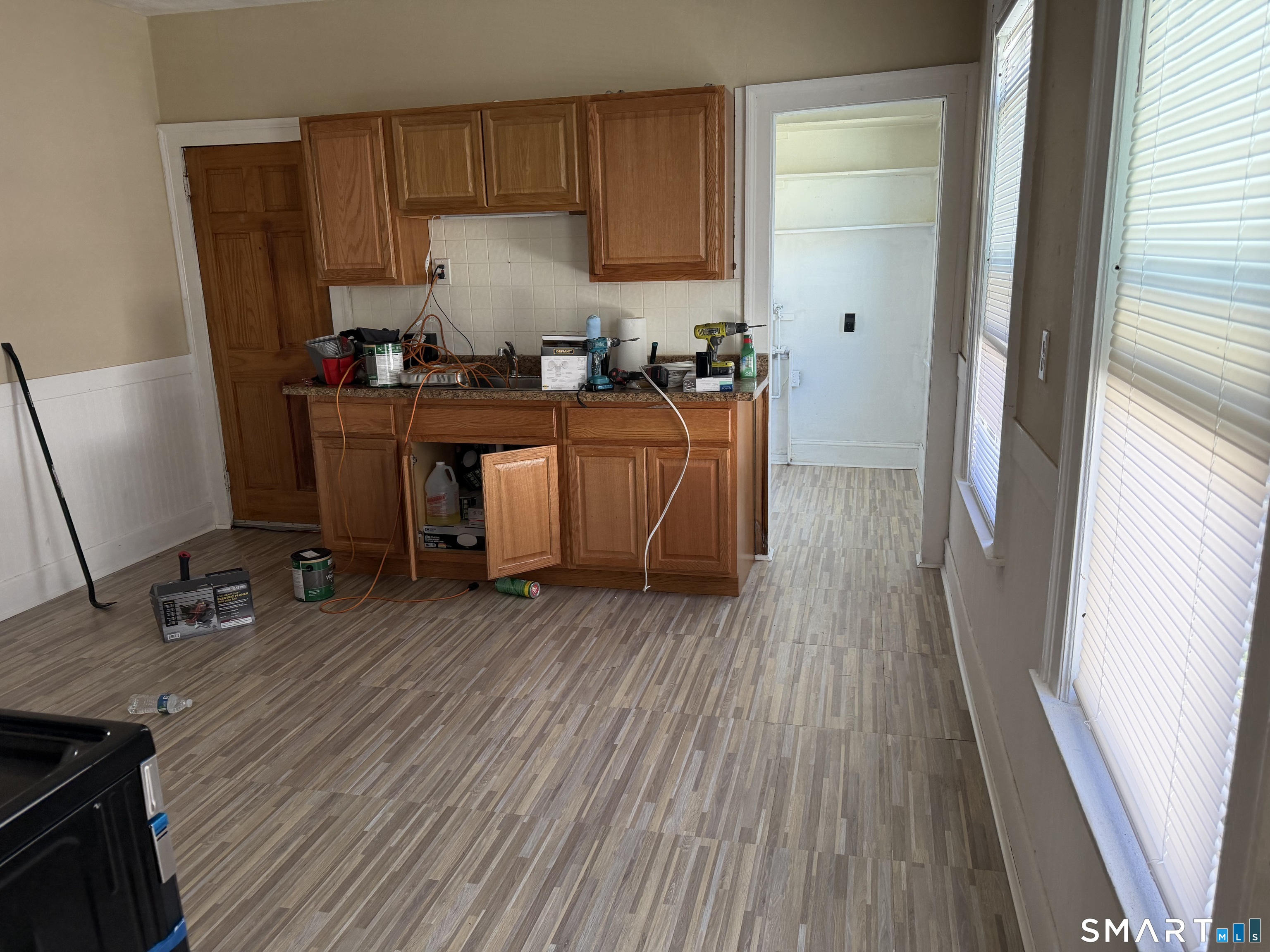 411 Ellis Second Floor Street Property Photo 2