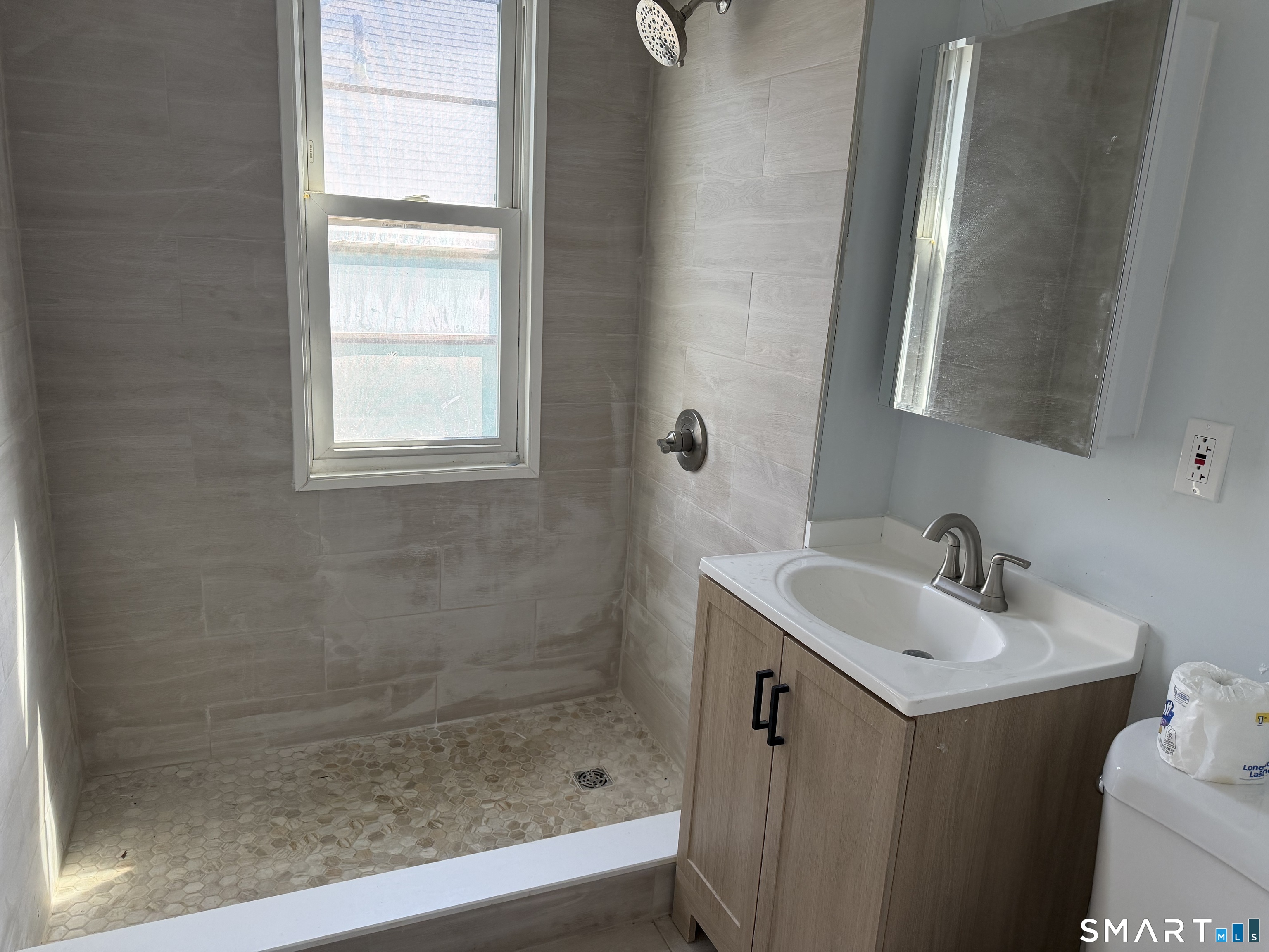 411 Ellis Second Floor Street Property Photo 6