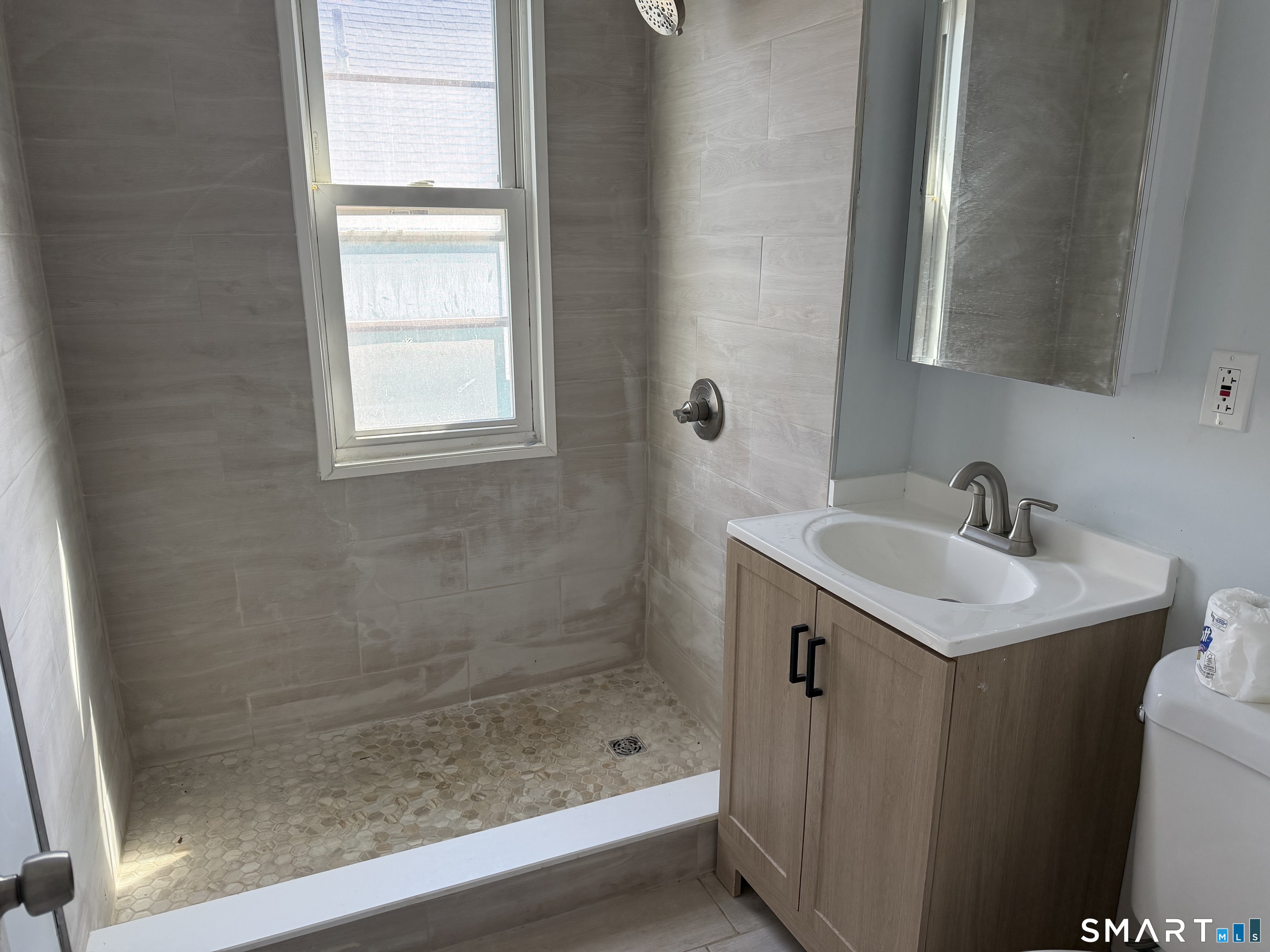411 Ellis Second Floor Street Property Photo 8