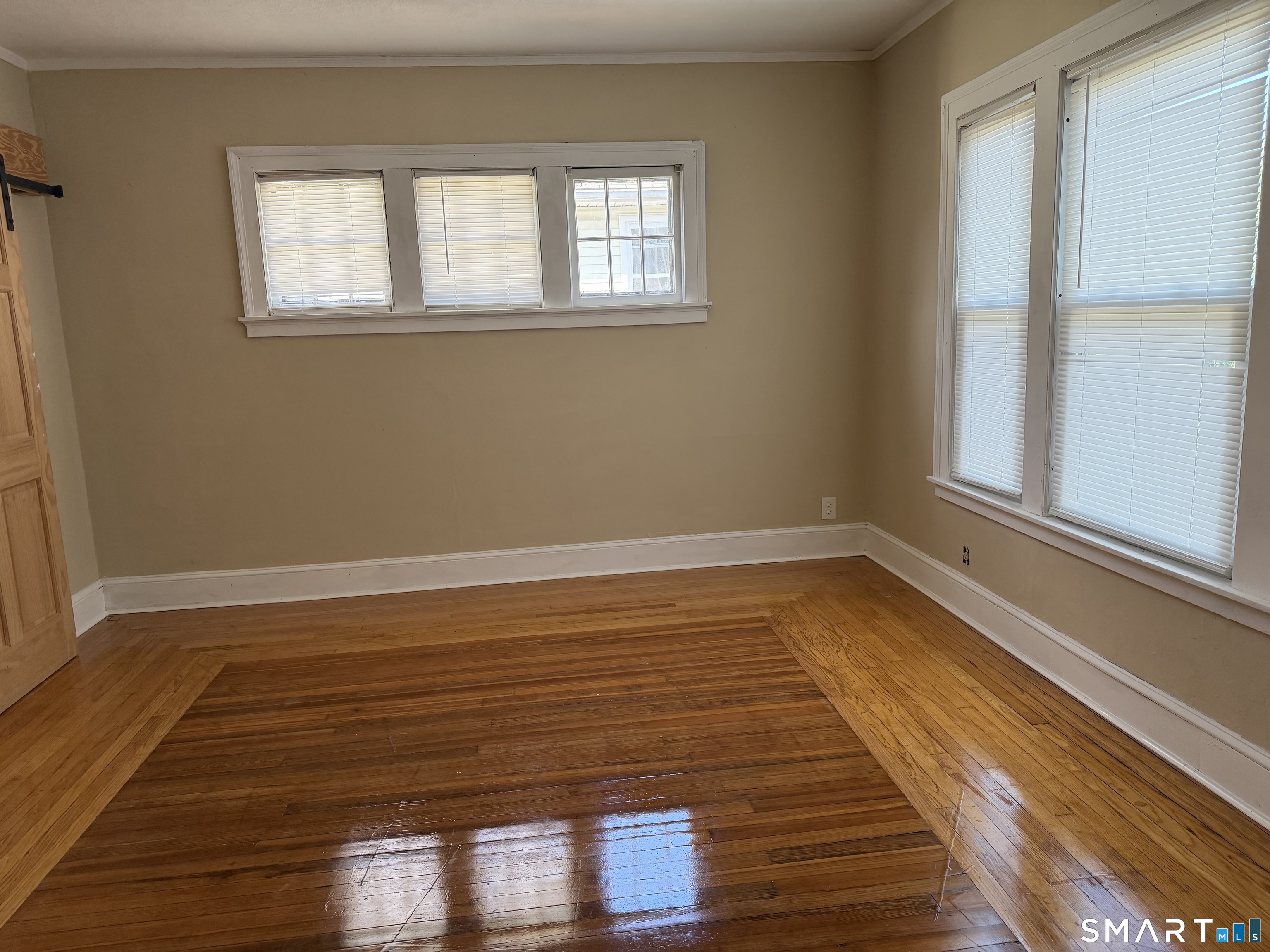 411 Ellis Second Floor Street Property Photo 11