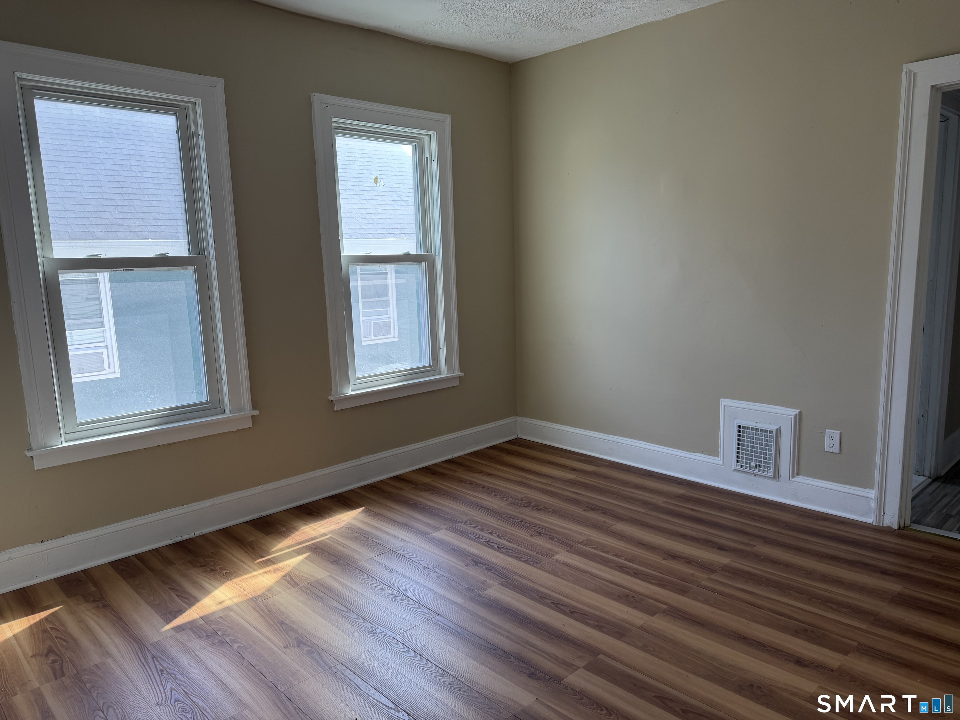 411 Ellis Second Floor Street Property Photo 17