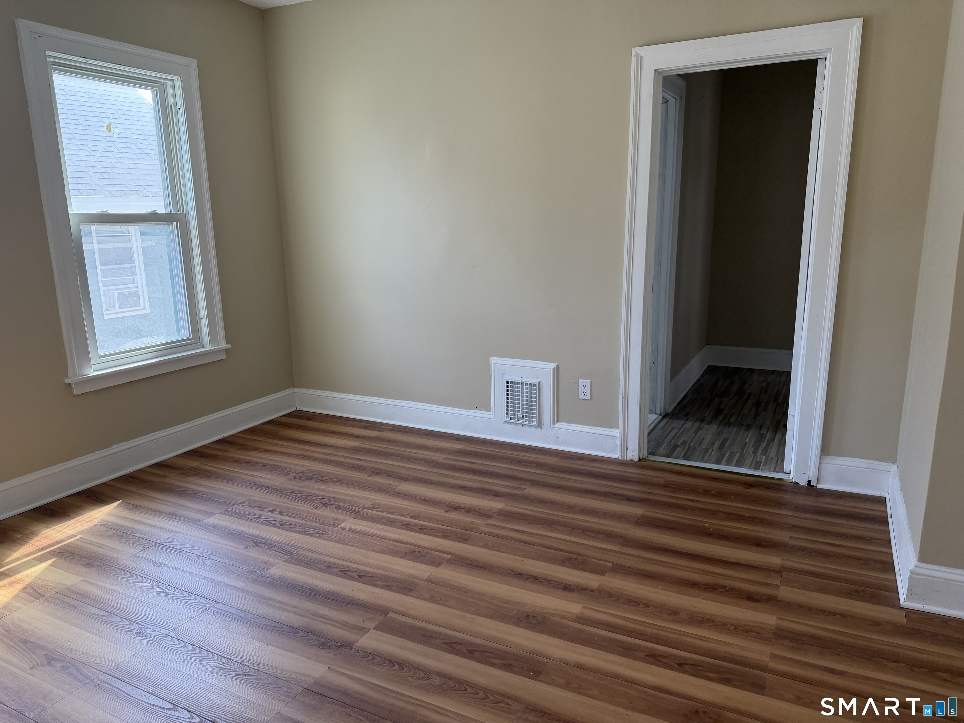 411 Ellis Second Floor Street Property Photo 19
