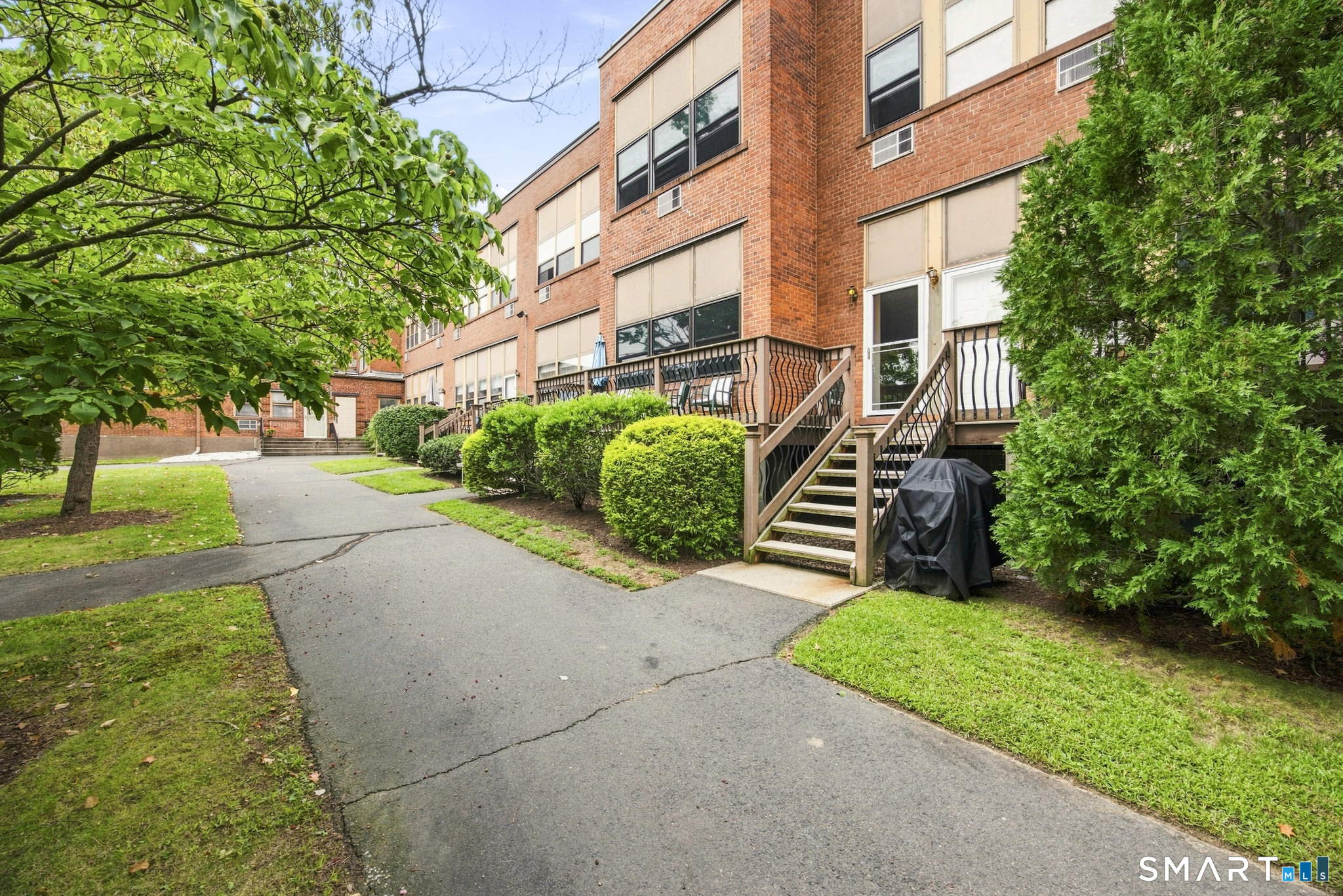 201 College 10 Street Property Photo 40