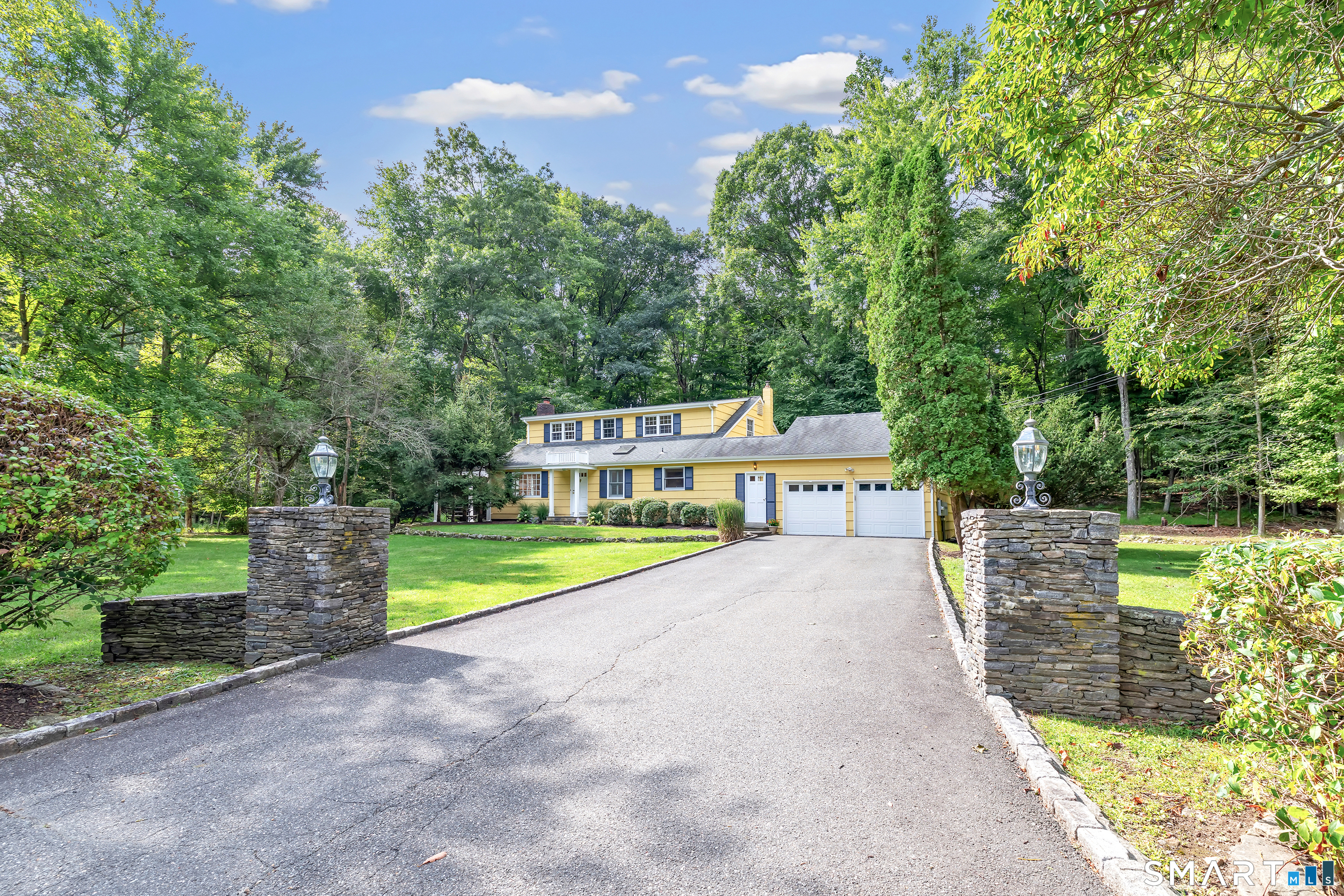 51 Stonebridge Road Property Photo 1