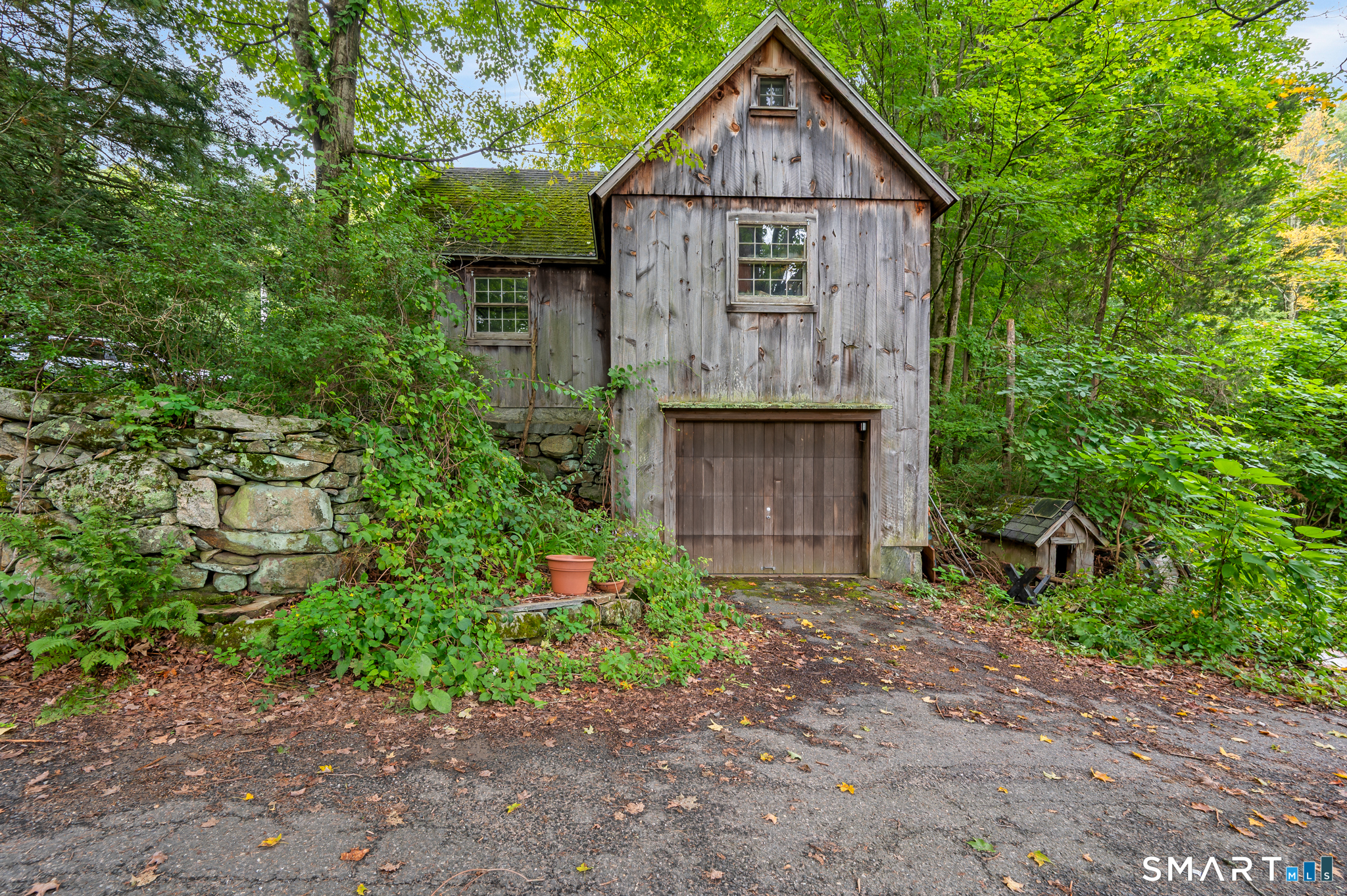 7 Bartlett Hollow Road Property Photo 3