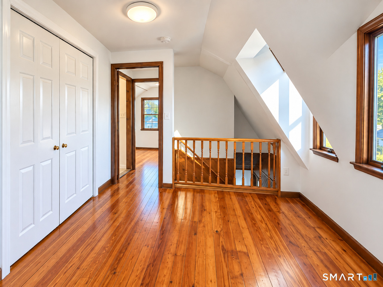 17 Willow Street Property Photo 9
