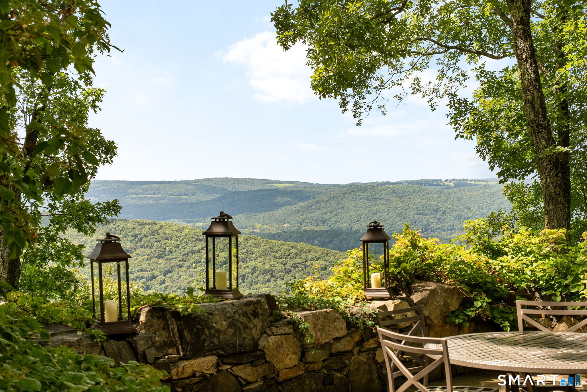 33 Nodine Pasture Road Property Photo 2