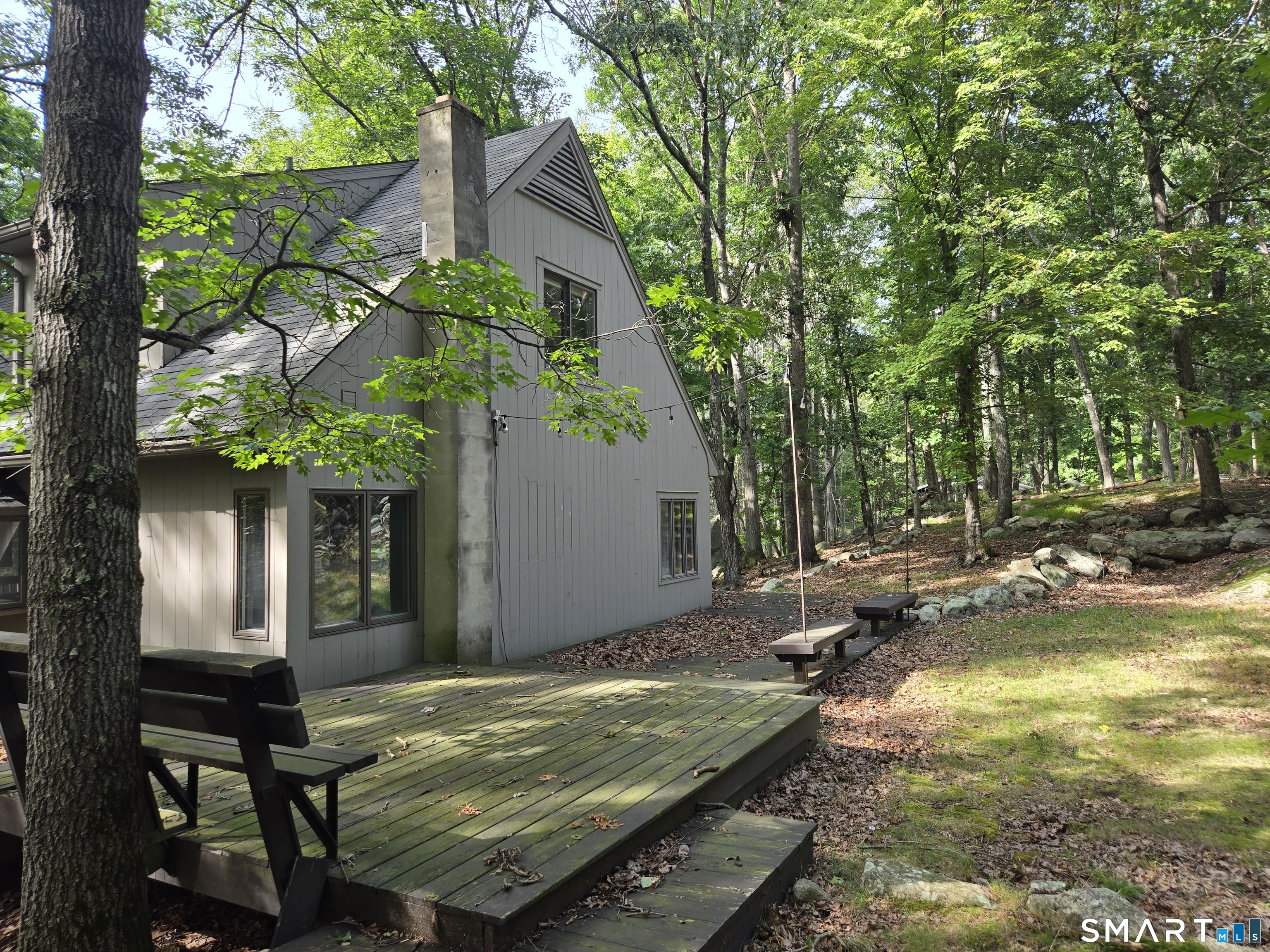 38 Ravenwood Drive Property Photo 3