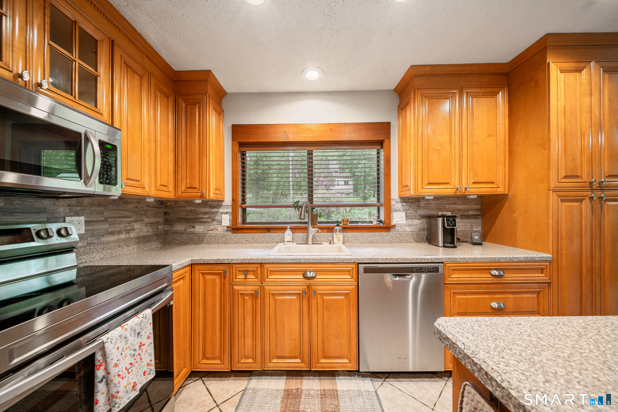 26 Vidich Lane Property Photo 7