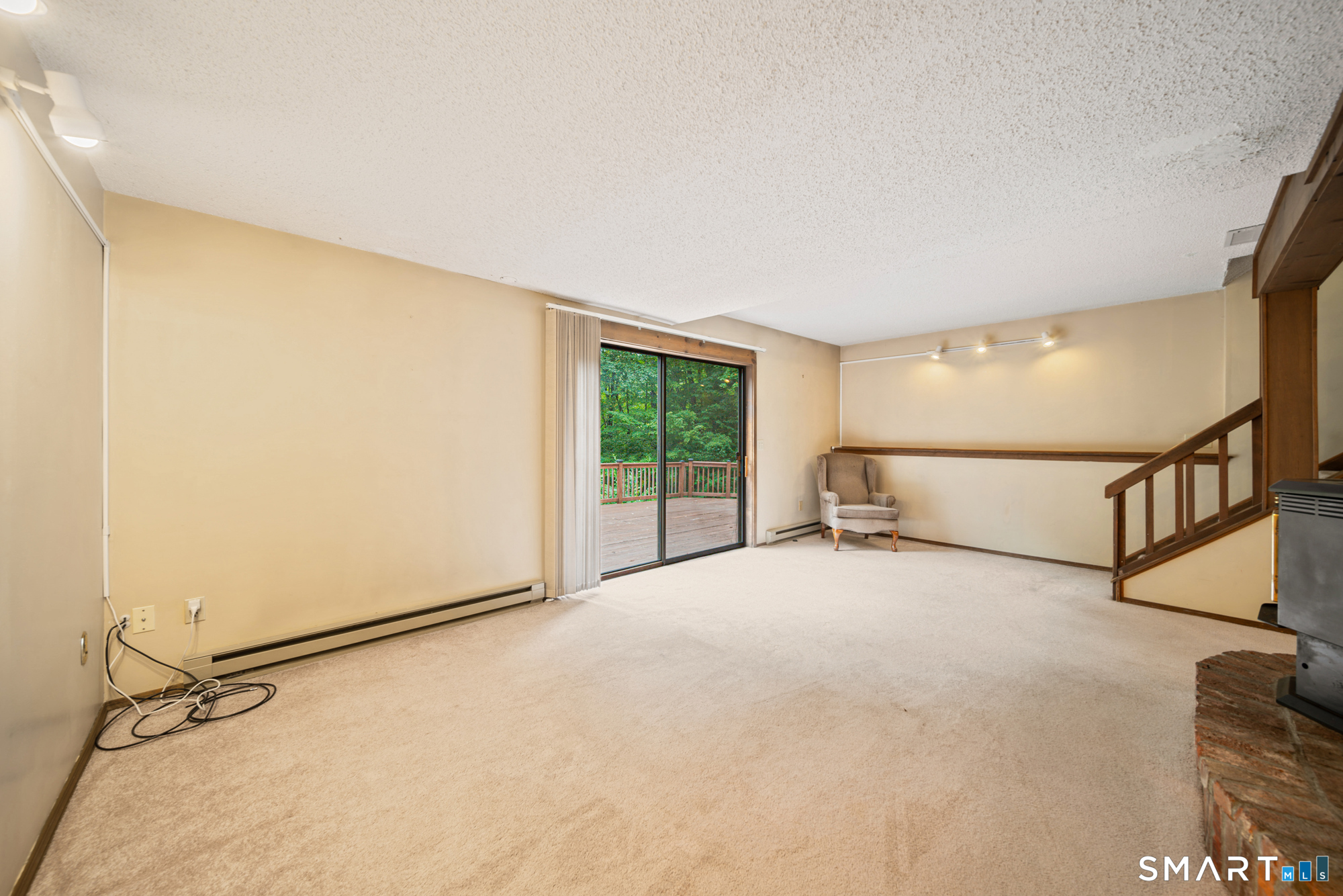 26 Vidich Lane Property Photo 20