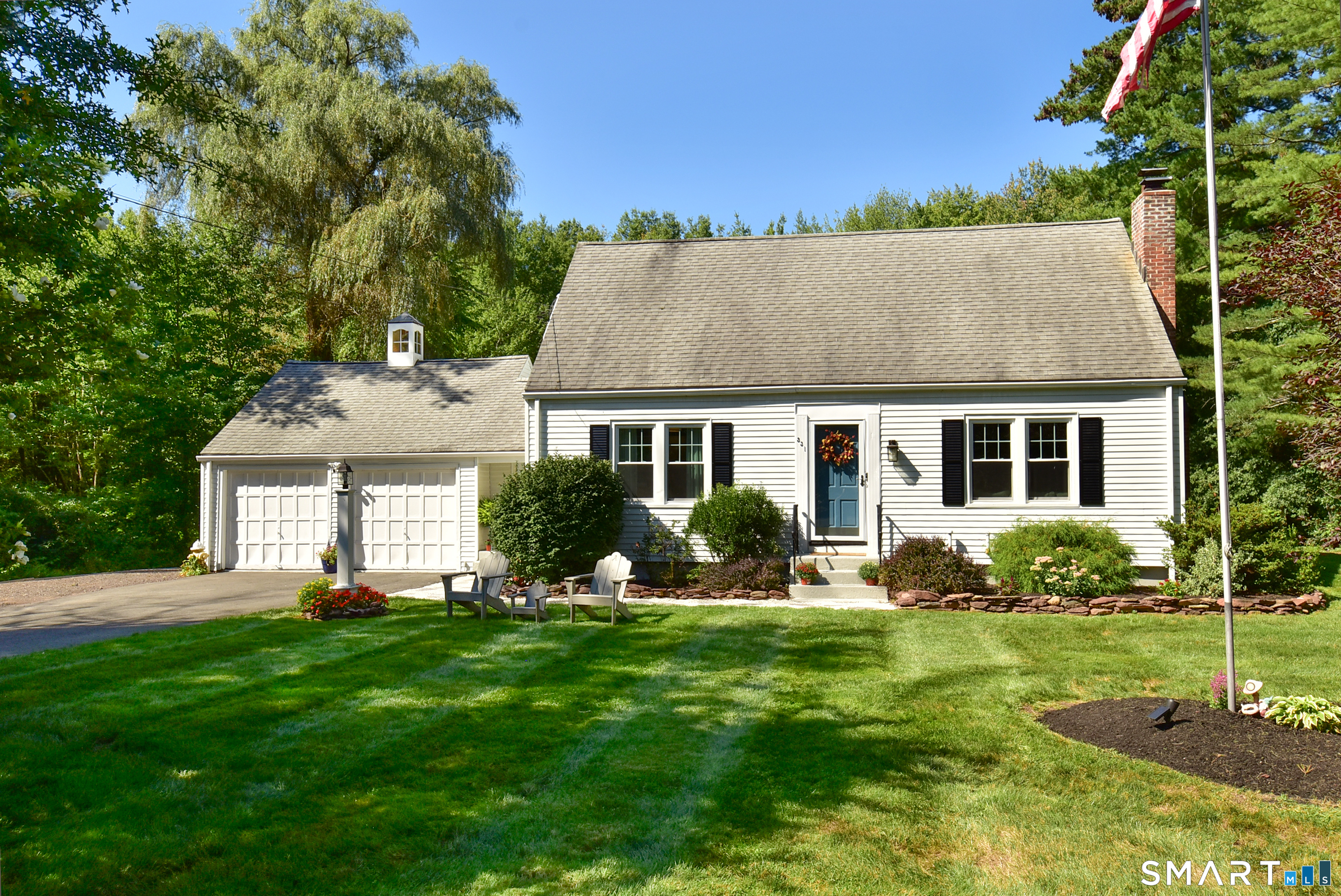 331 Tunxis Avenue Property Photo 1
