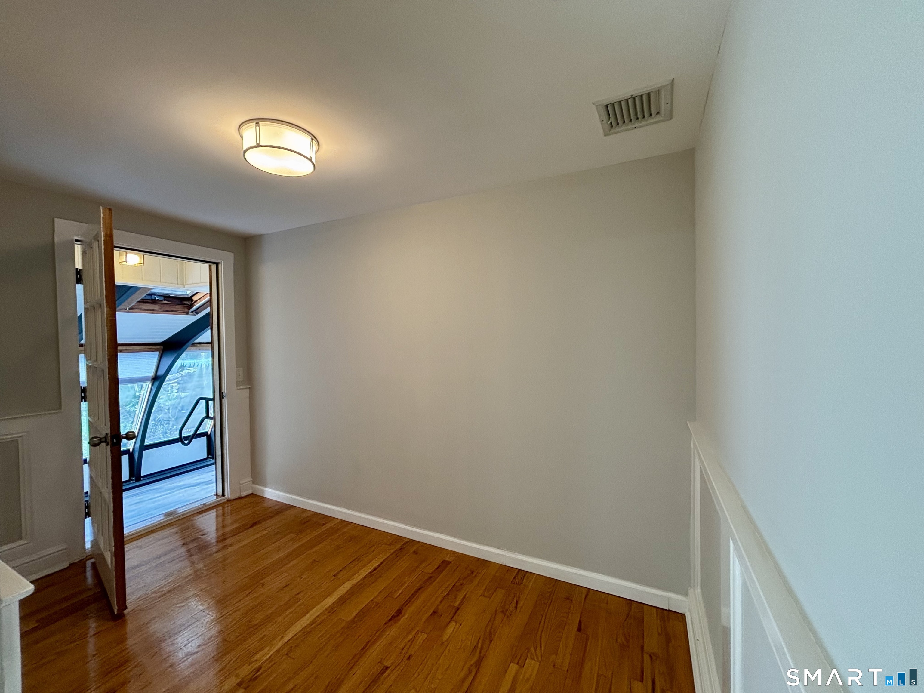 13 Black Oak Drive Property Photo 9