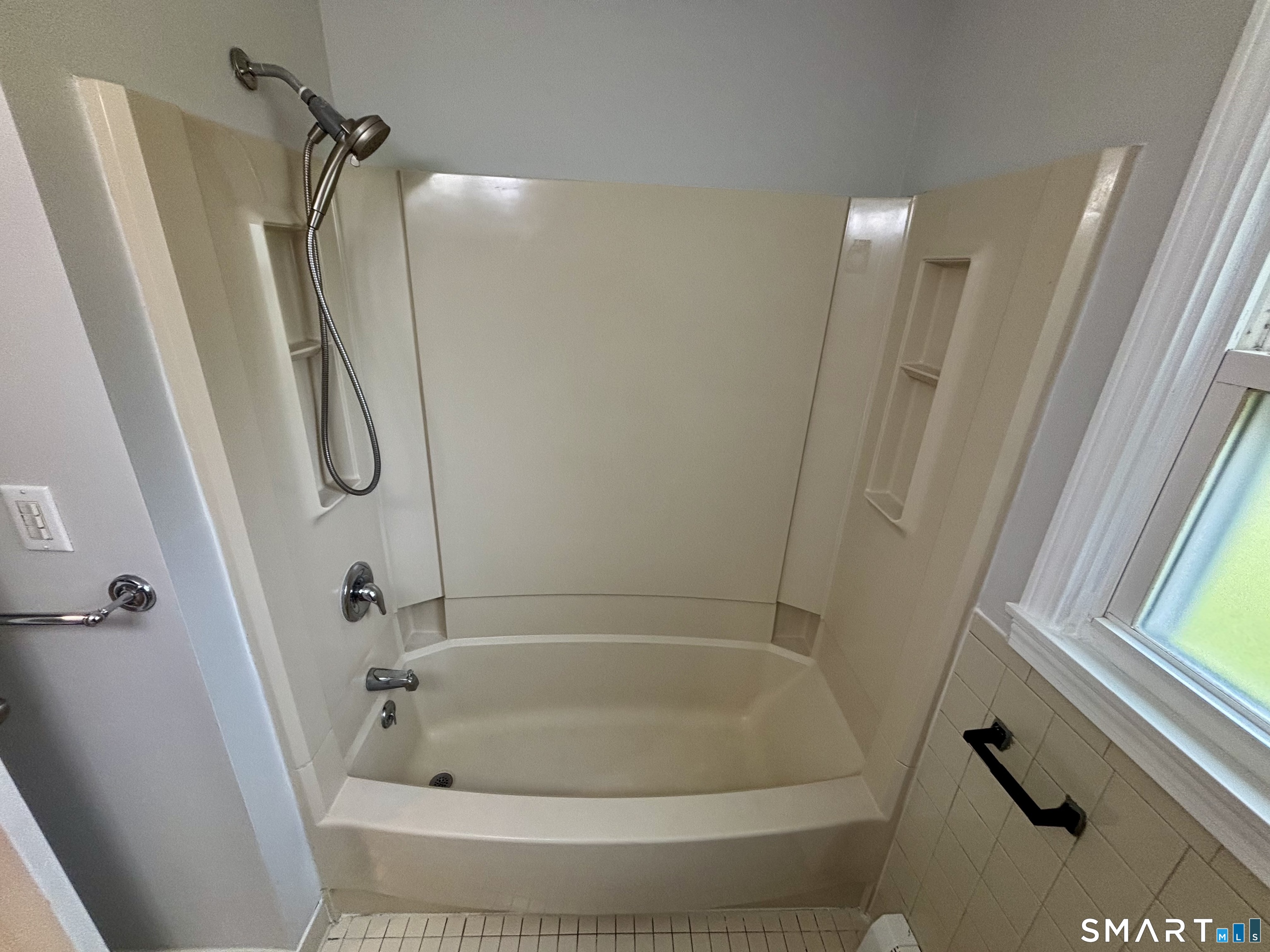13 Black Oak Drive Property Photo 14