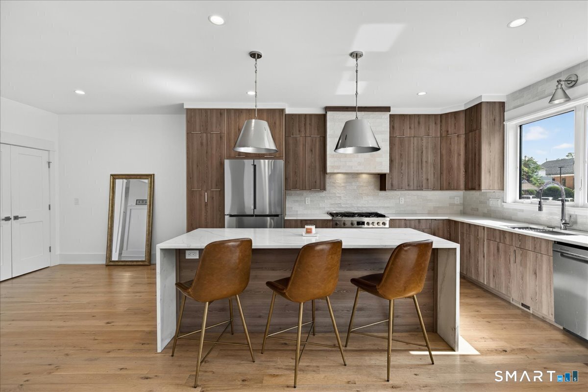 79 Thorpe 79 Street Property Photo 4
