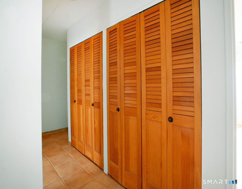 68 Lawson 68 Lane Property Photo 11