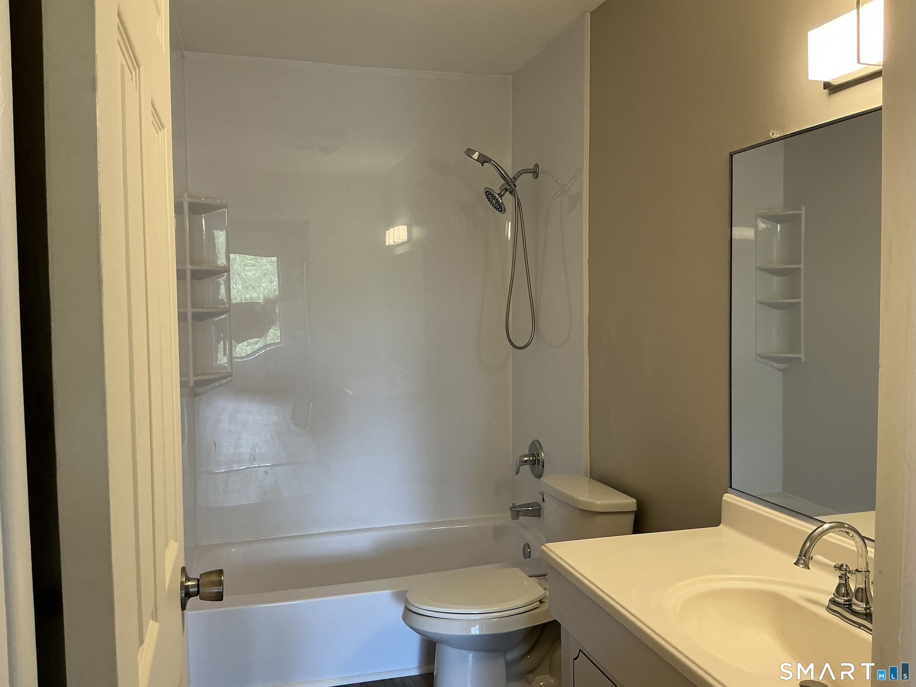 2315 Cromwell Hills 2315 Drive Property Photo 12