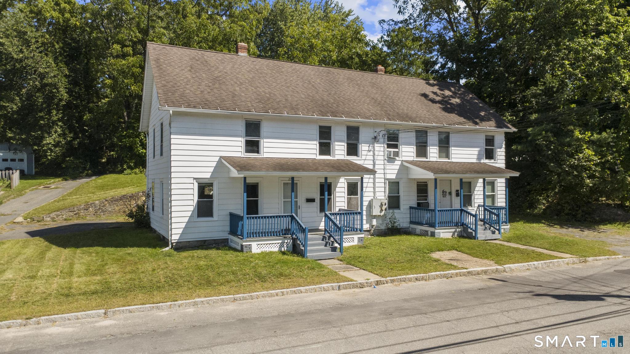 27 Center Street Property Photo 1