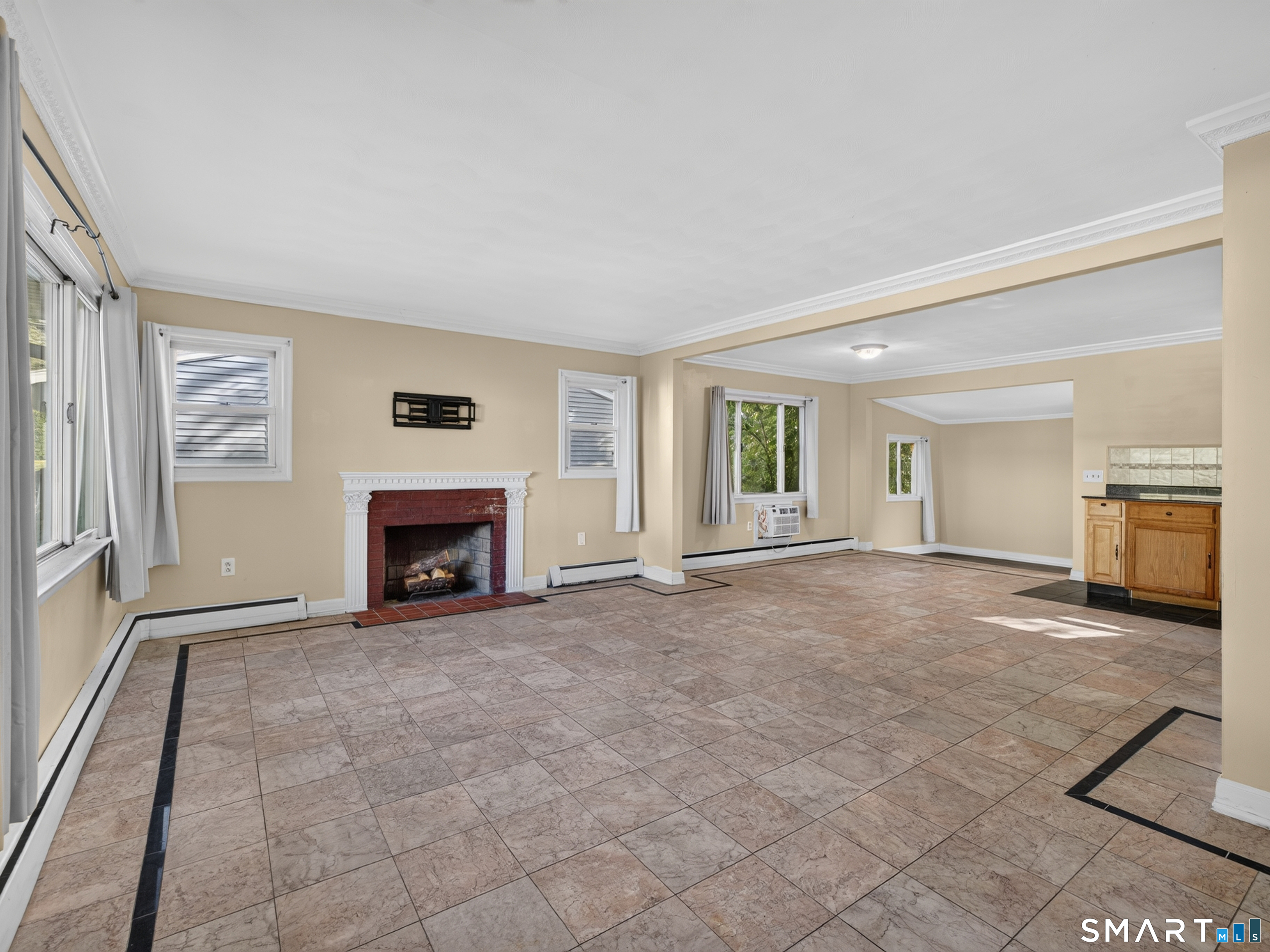 348 Bayonet Street Property Photo 5