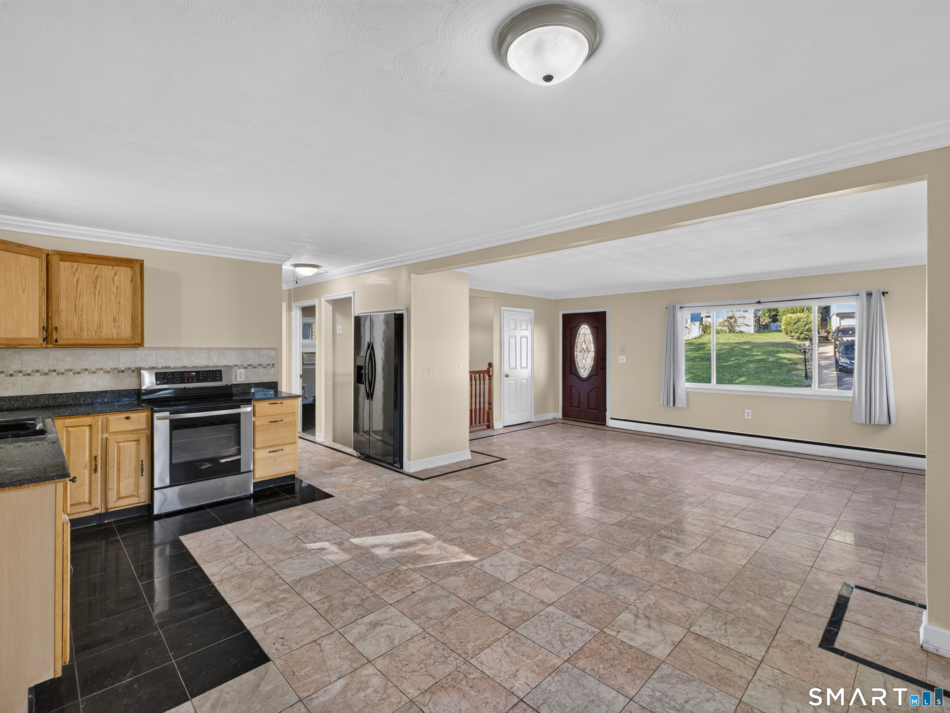 348 Bayonet Street Property Photo 6
