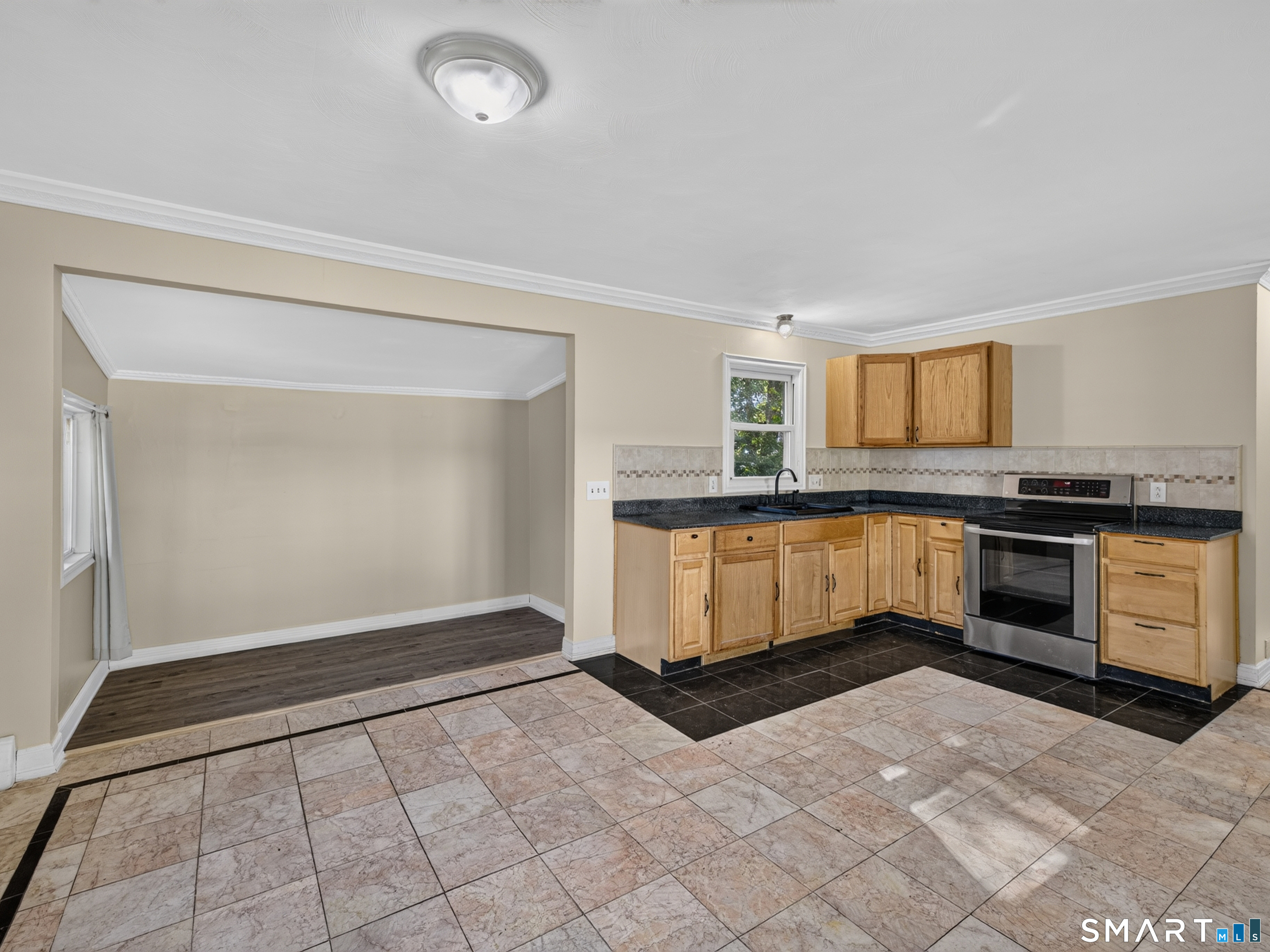 348 Bayonet Street Property Photo 26