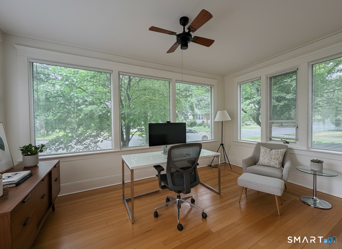 304 Central Avenue Property Photo 8