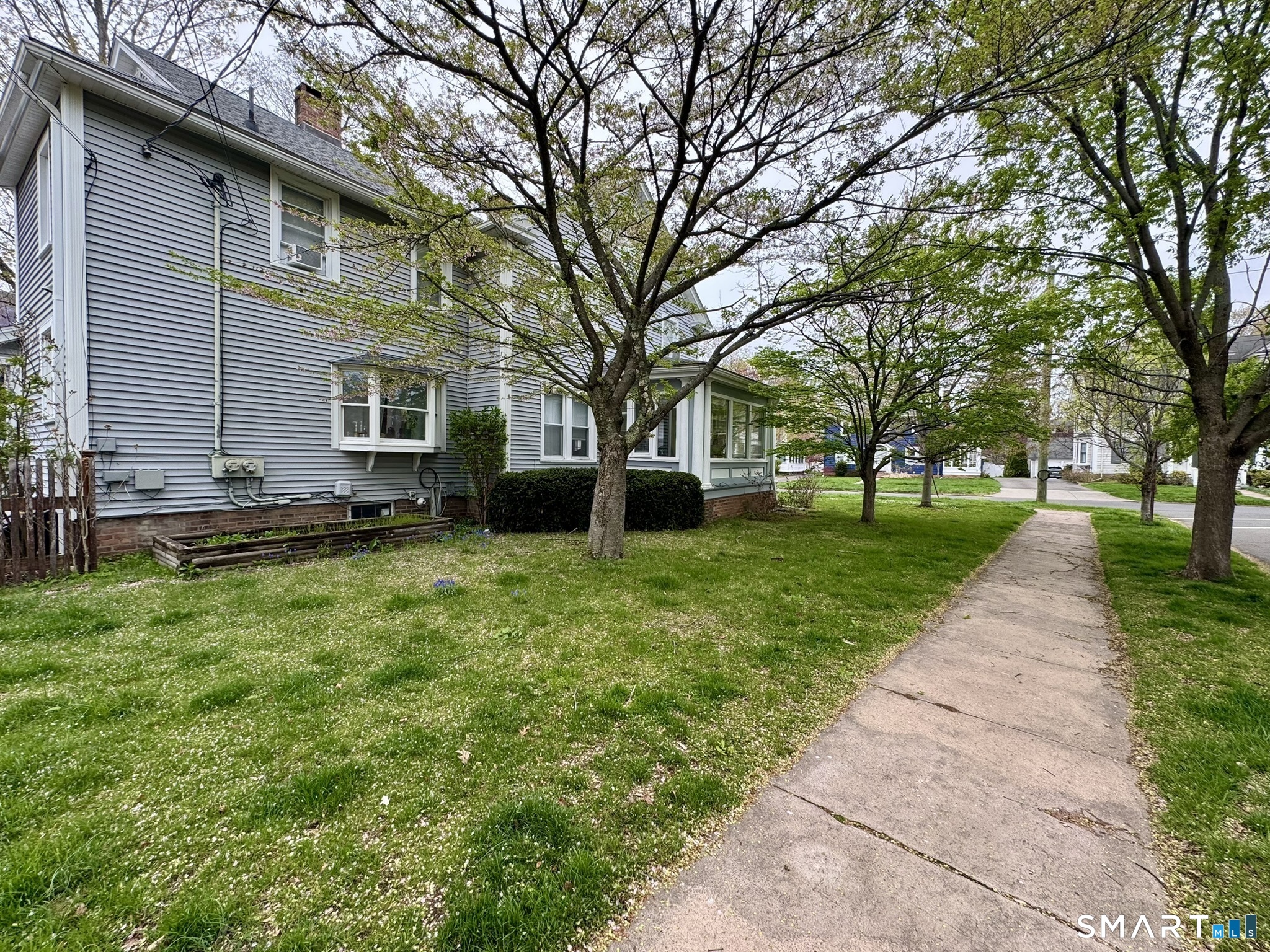 304 Central Avenue Property Photo 26