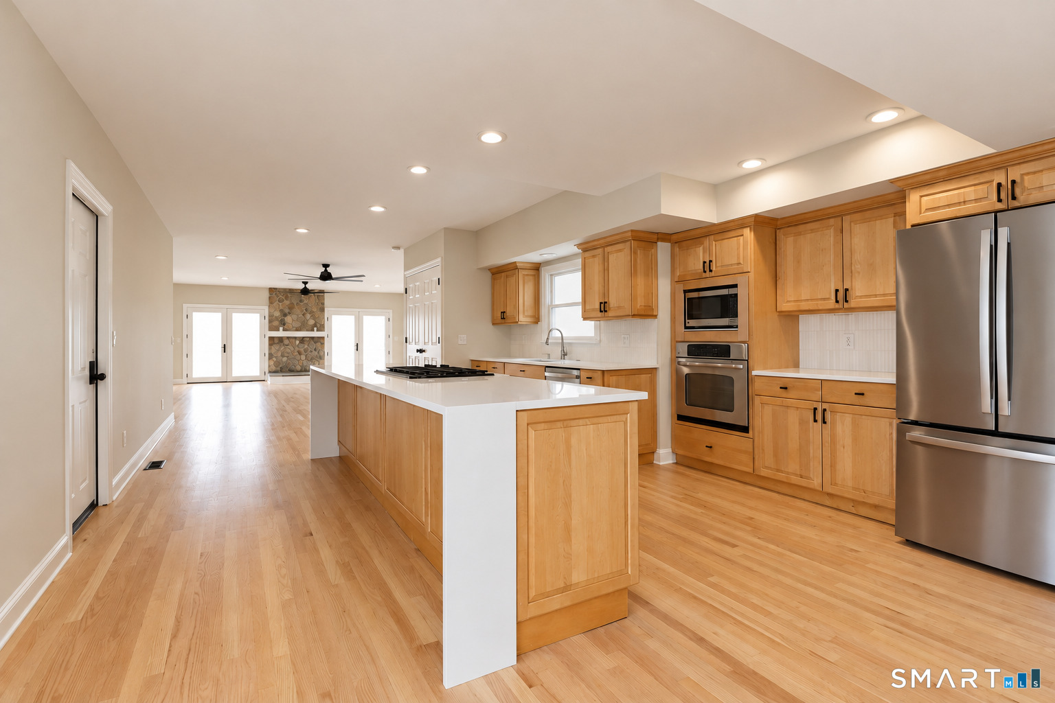 12 Center Street Property Photo 4