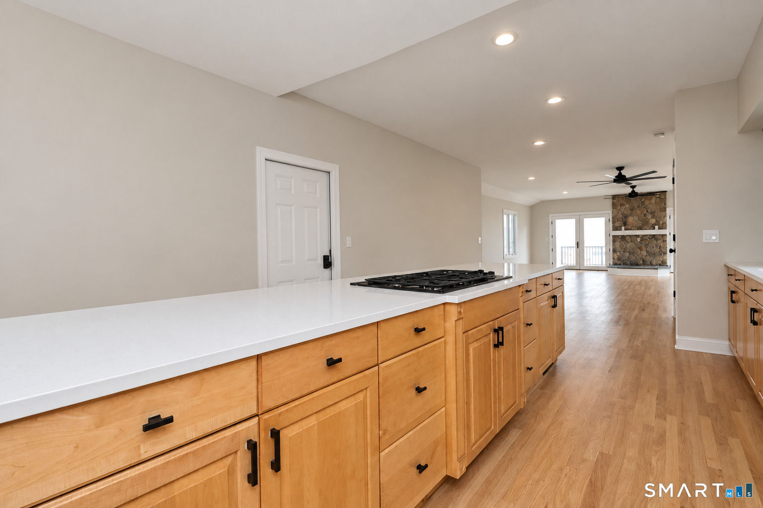 12 Center Street Property Photo 7