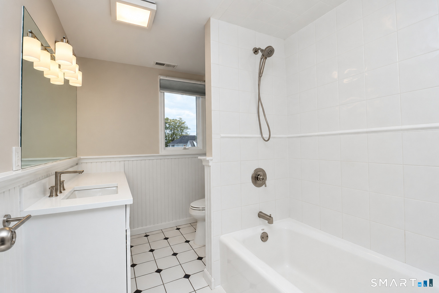12 Center Street Property Photo 9