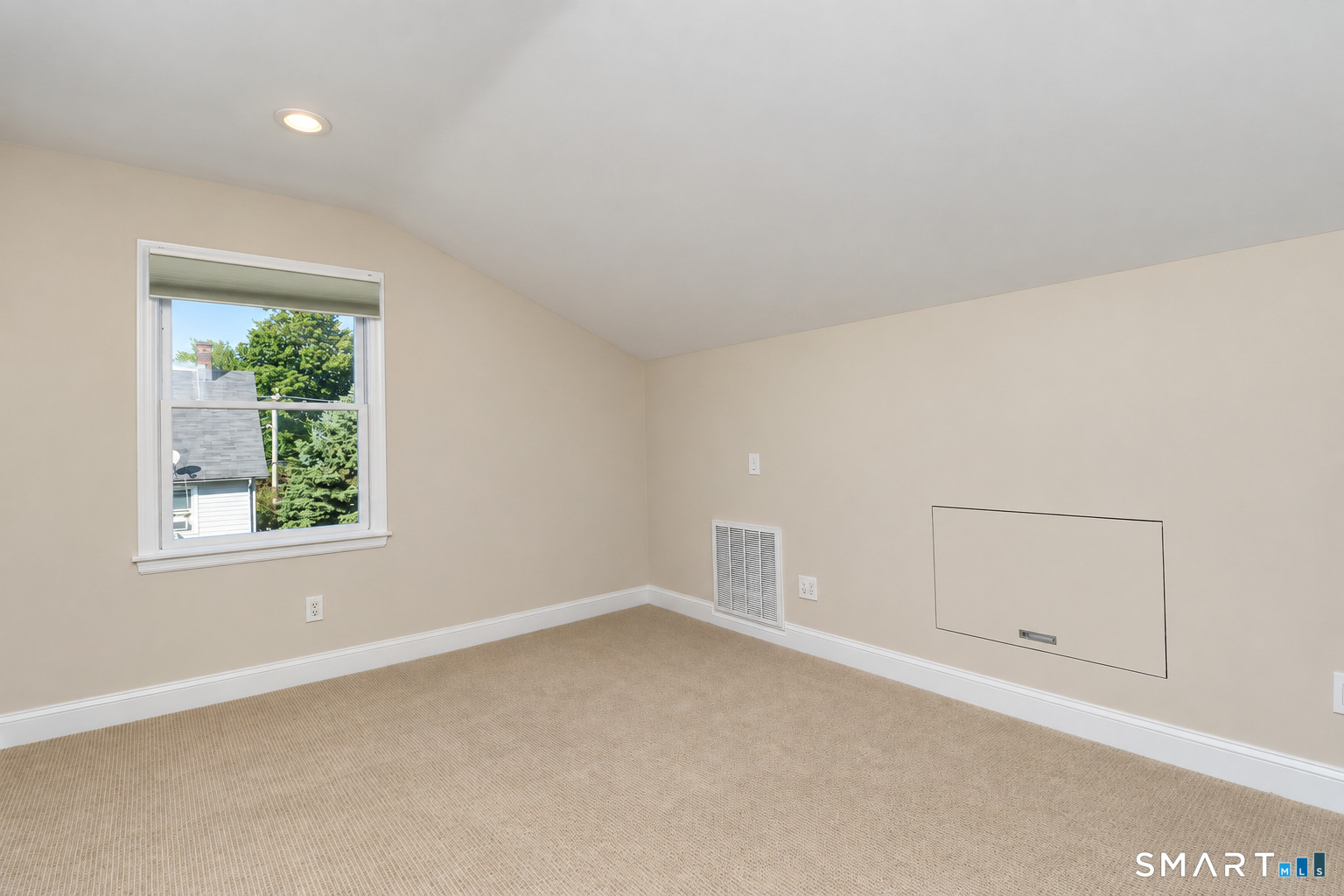 12 Center Street Property Photo 21