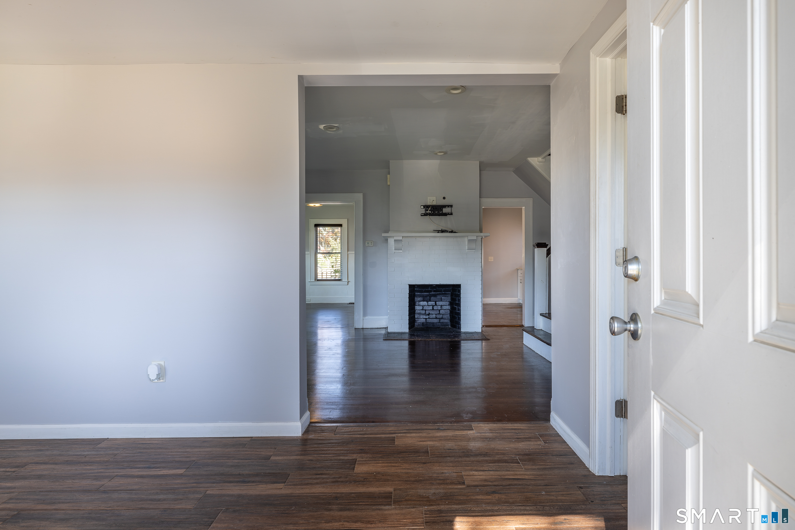 380 Rockwell Avenue Property Photo 3