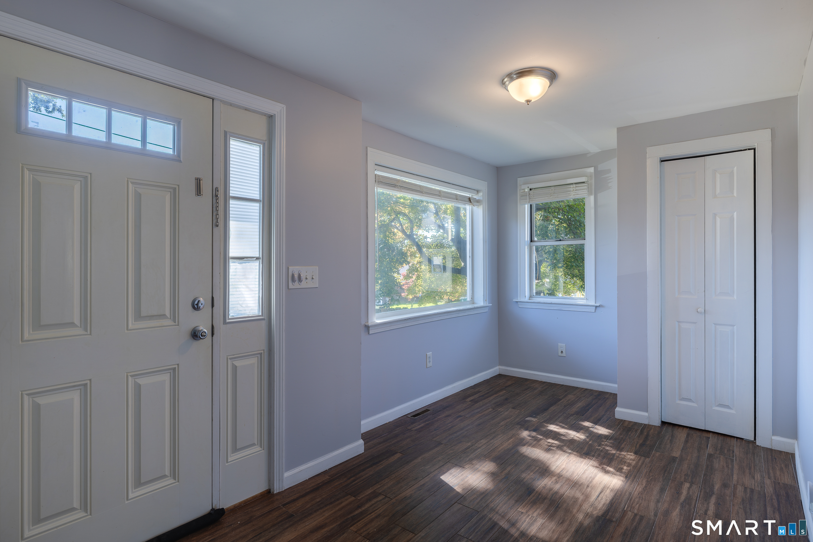 380 Rockwell Avenue Property Photo 4