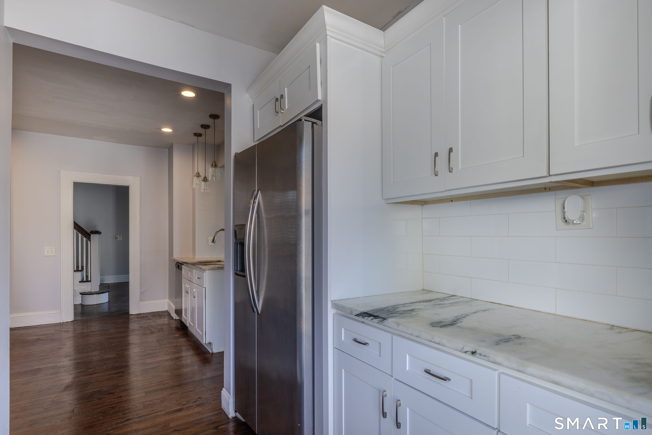 380 Rockwell Avenue Property Photo 16