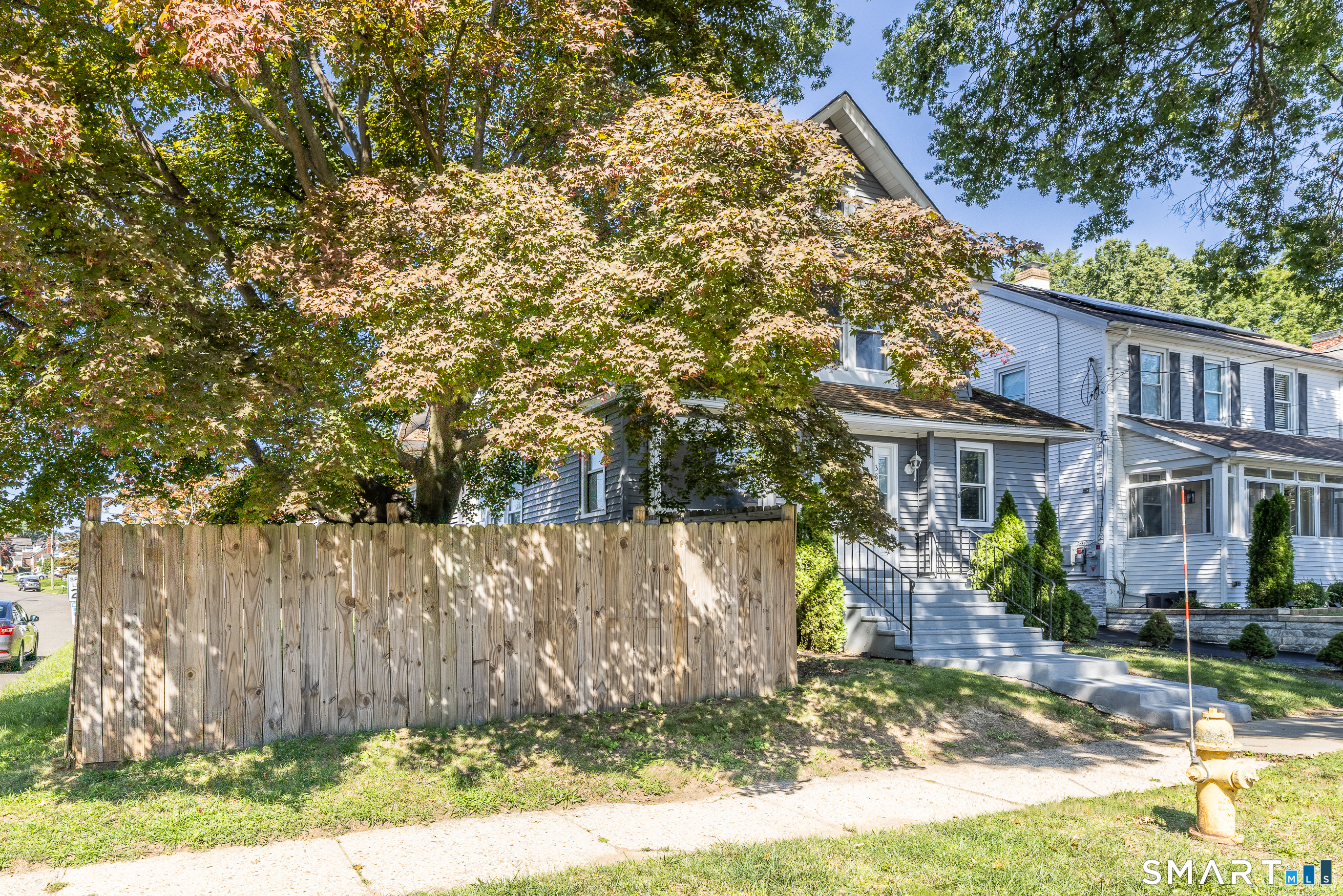 380 Rockwell Avenue Property Photo 27