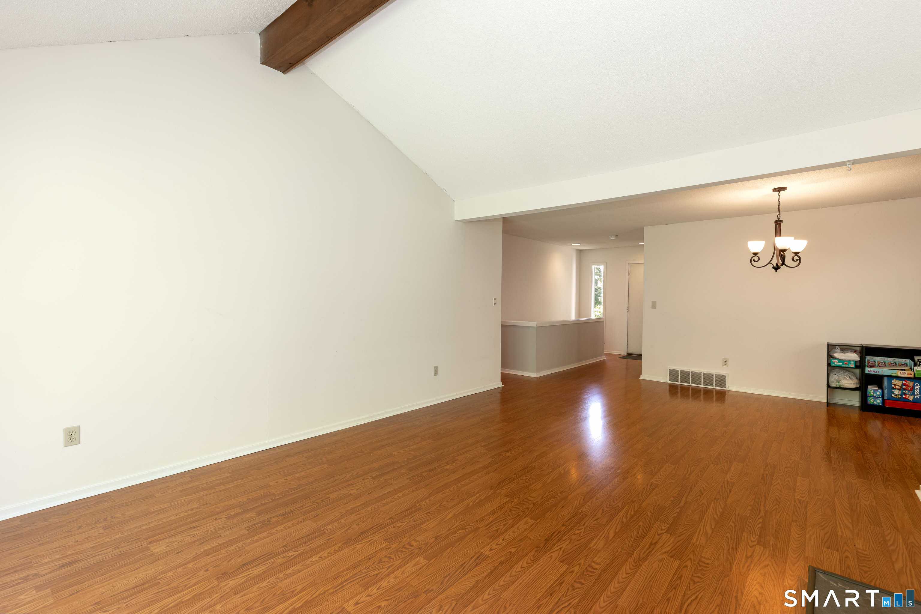 5 Alder 84a Court Property Photo 11
