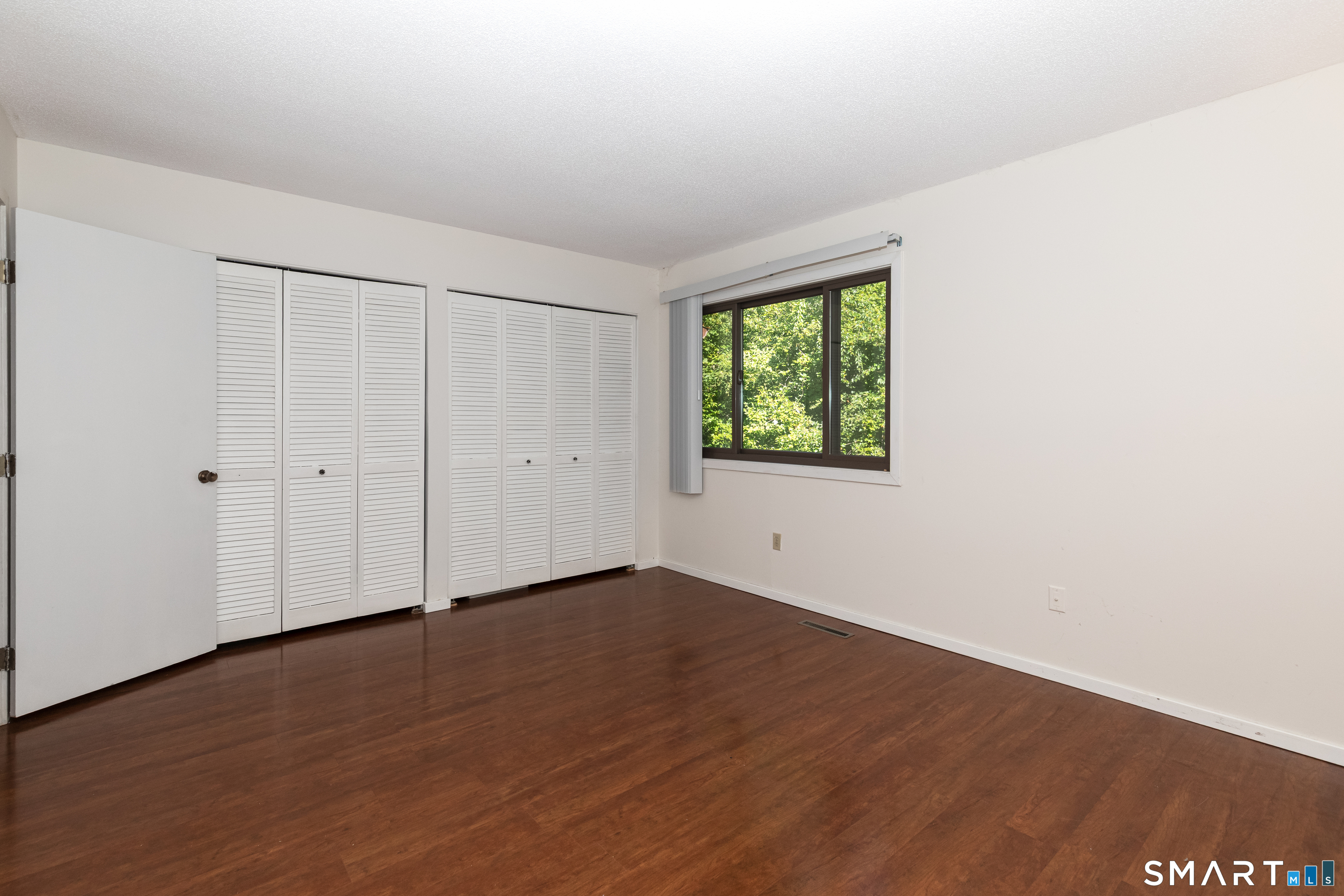 5 Alder 84a Court Property Photo 15