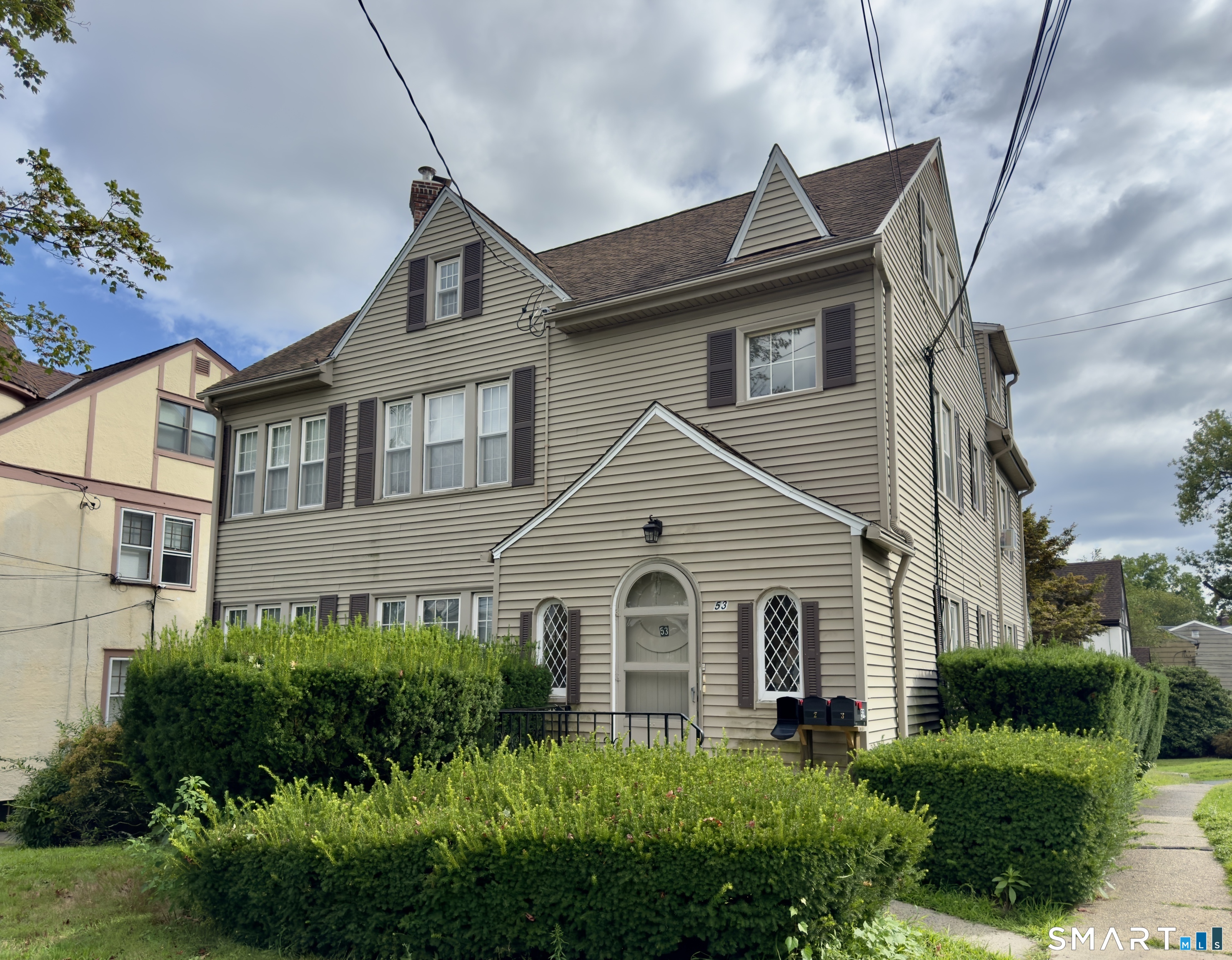 53 Treat 2 Avenue Property Photo 1