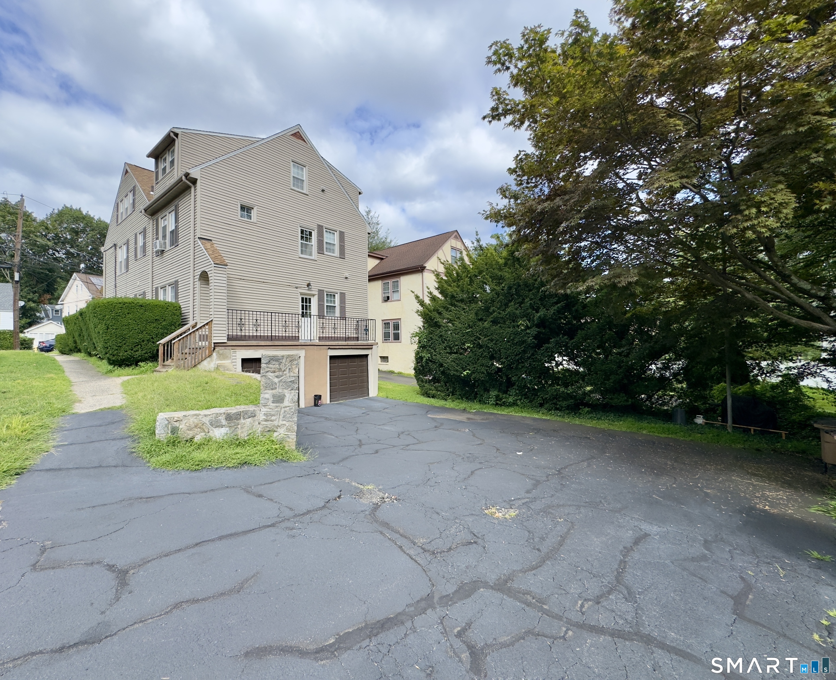 53 Treat 2 Avenue Property Photo 17