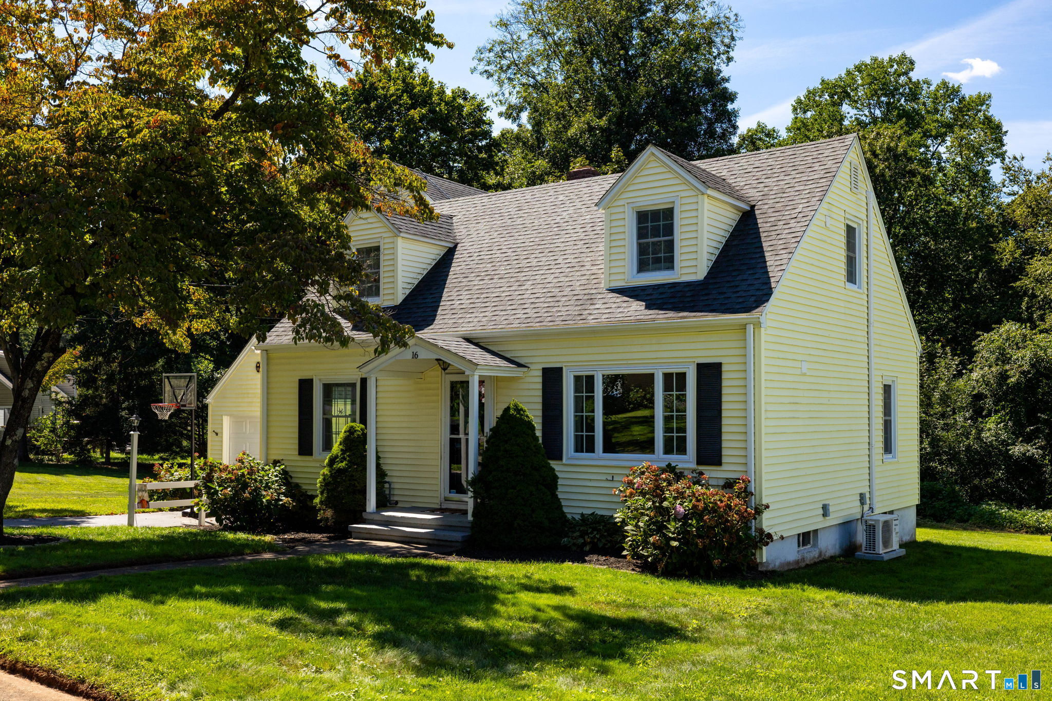 16 Dorrance Place Property Photo 2