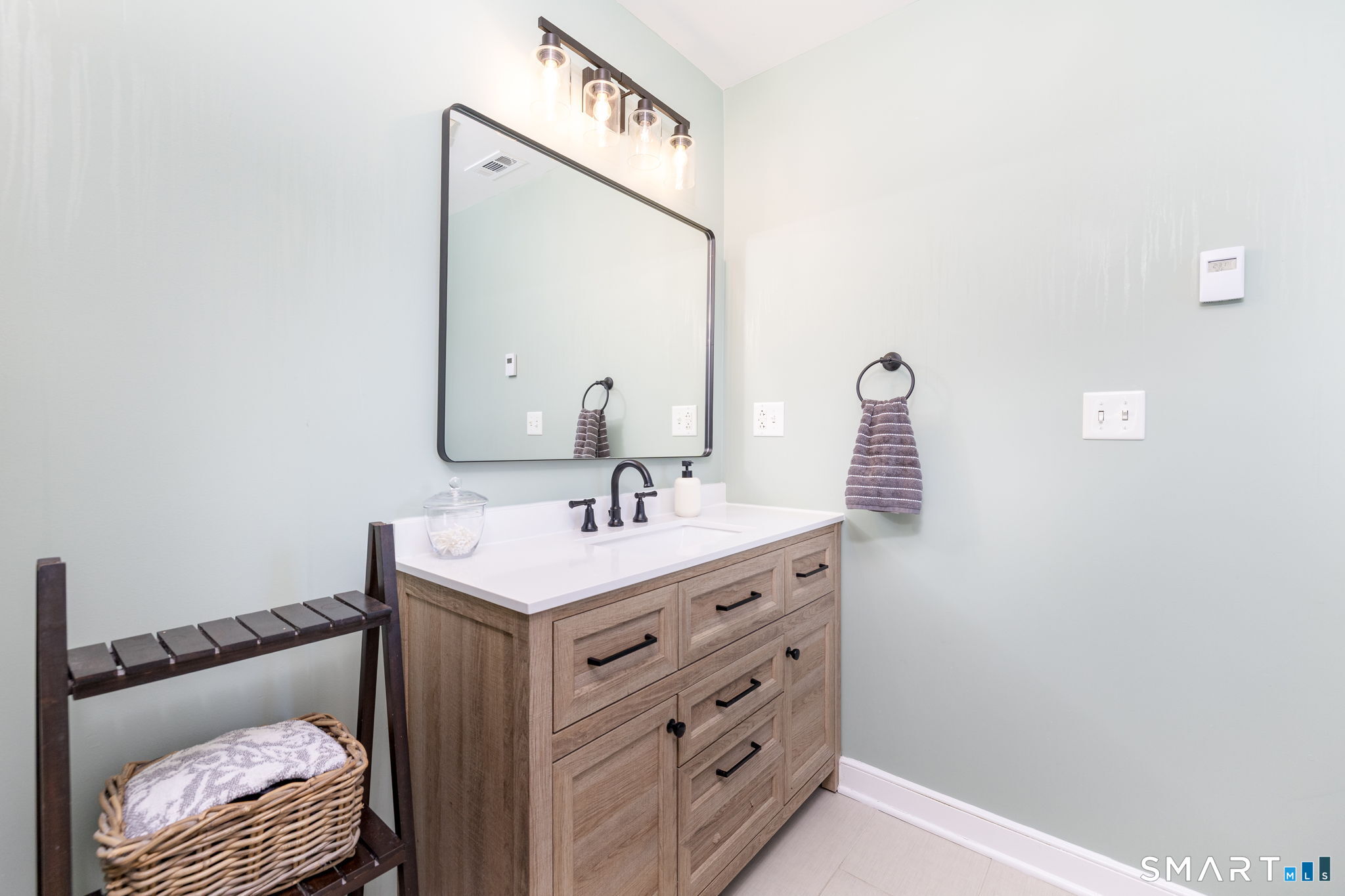 16 Dorrance Place Property Photo 32