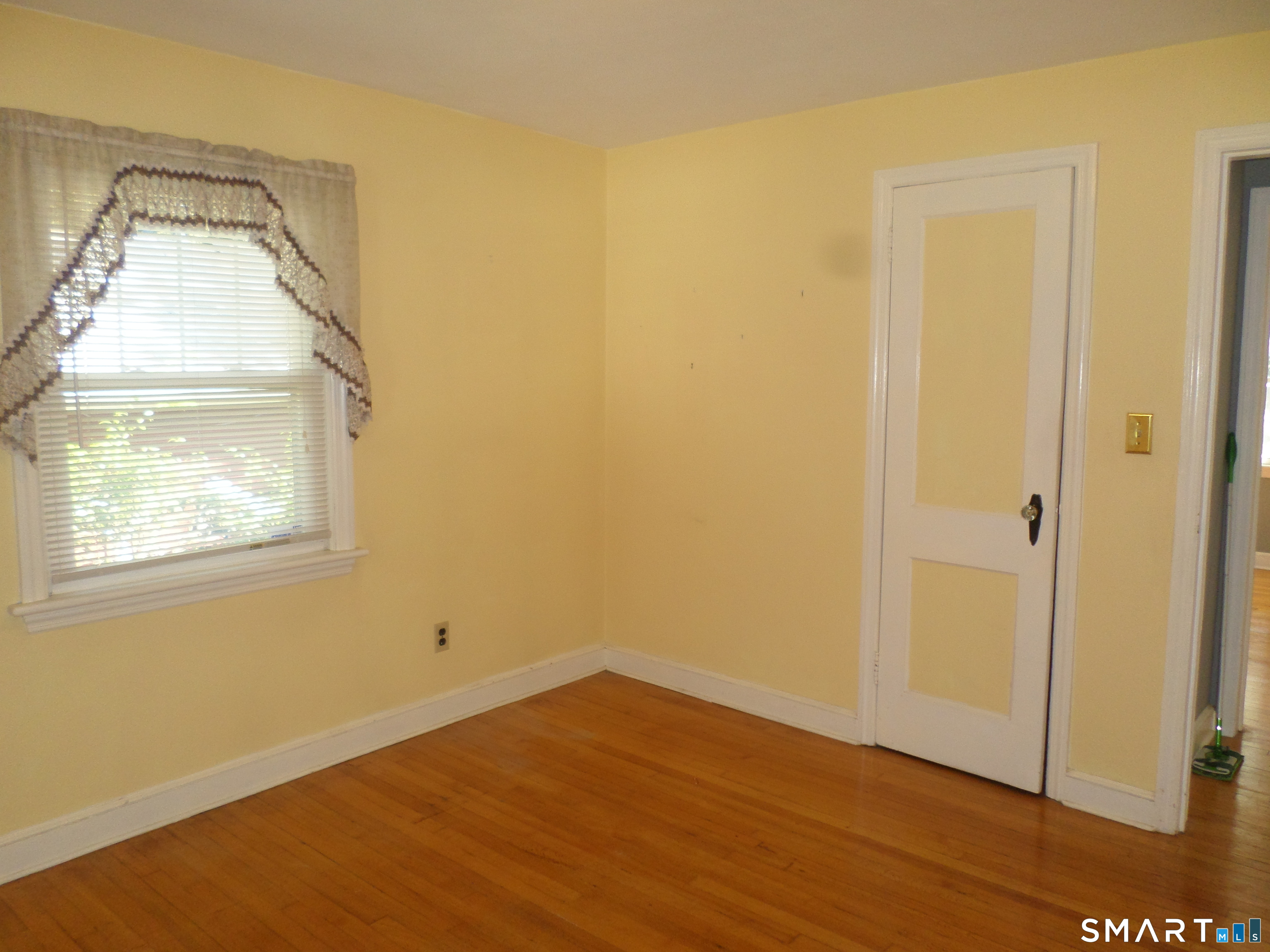 200 Highland Avenue Property Photo 10