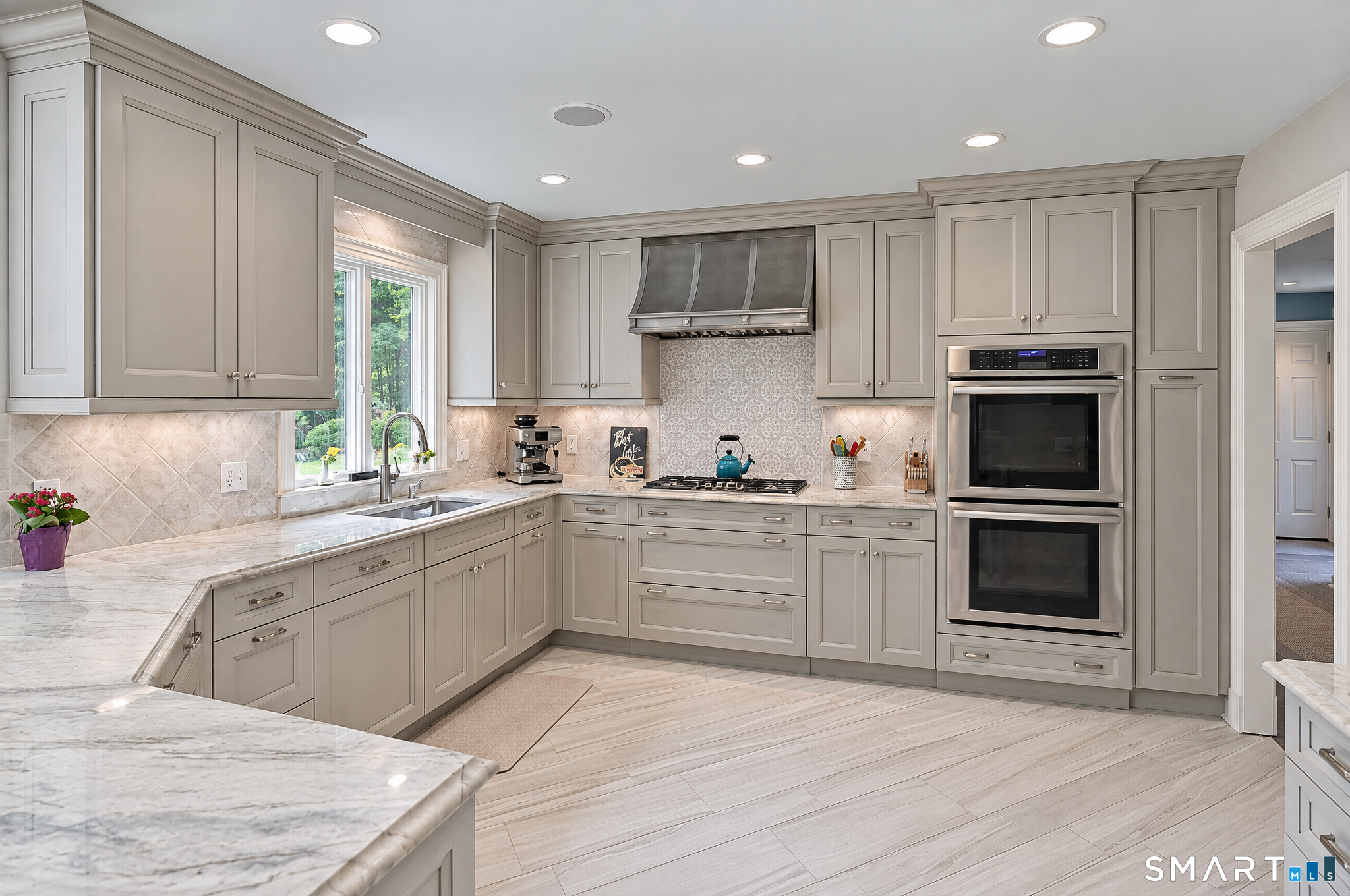 16 Winding Brook Road Property Photo 11