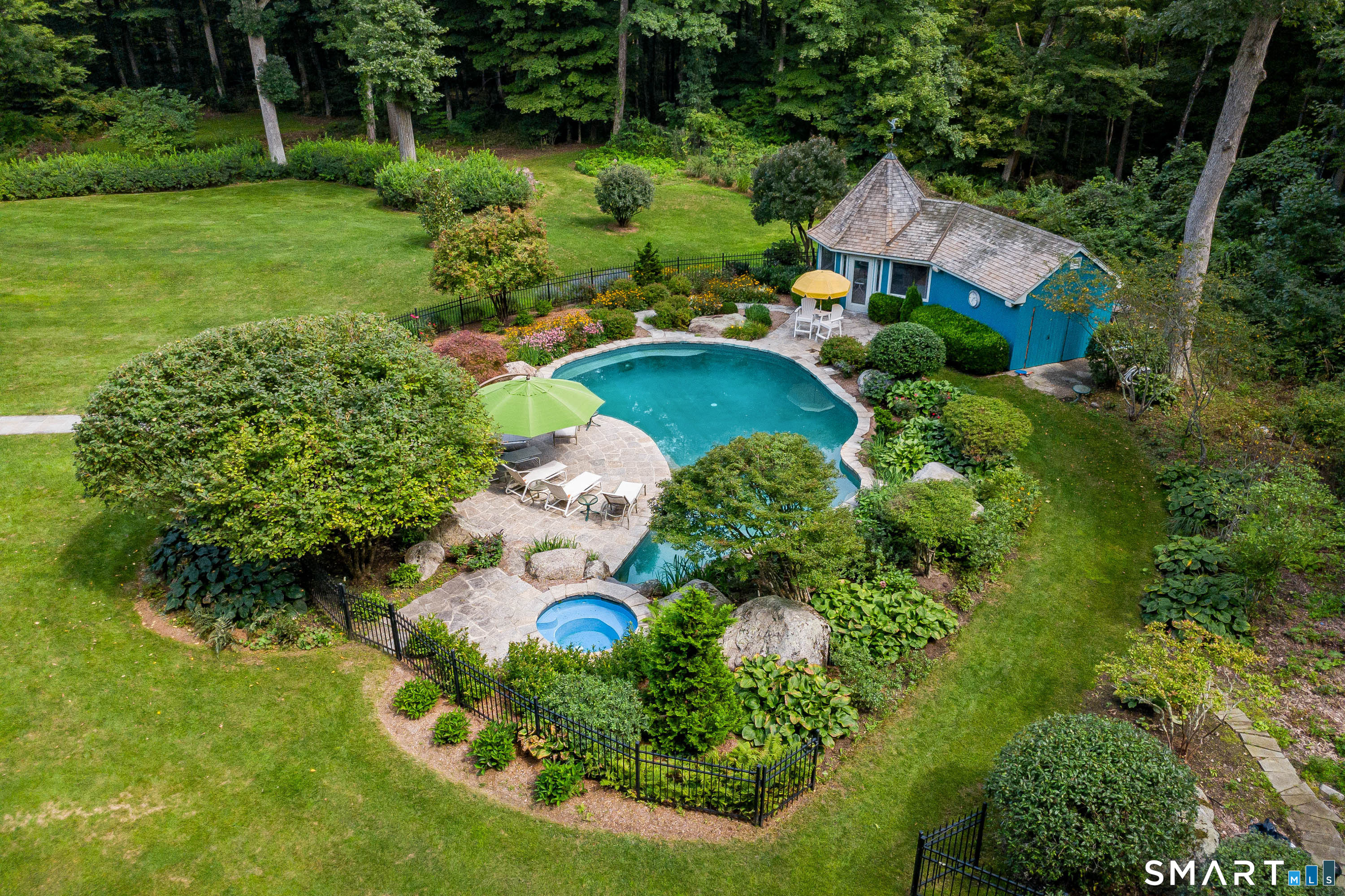 16 Winding Brook Road Property Photo 36