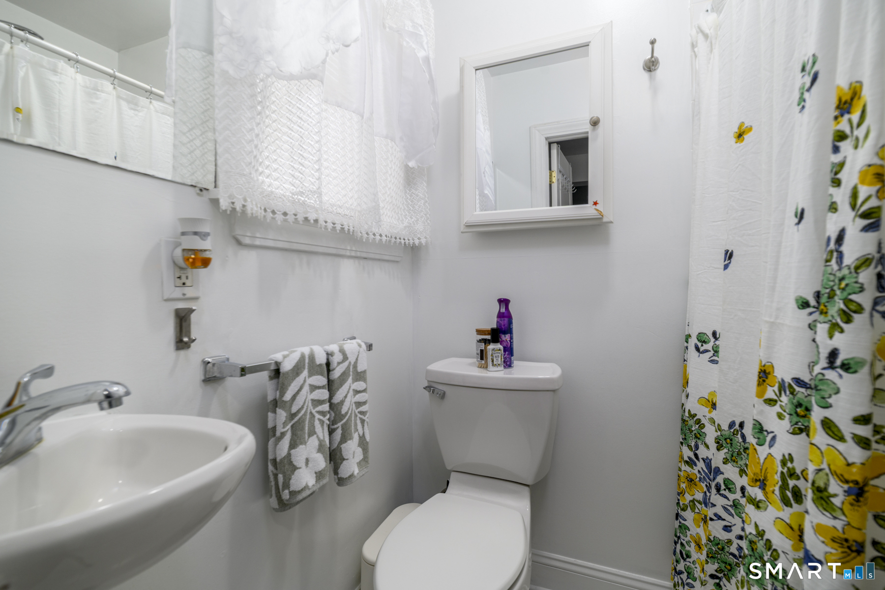 3 Catalpa Street Property Photo 14