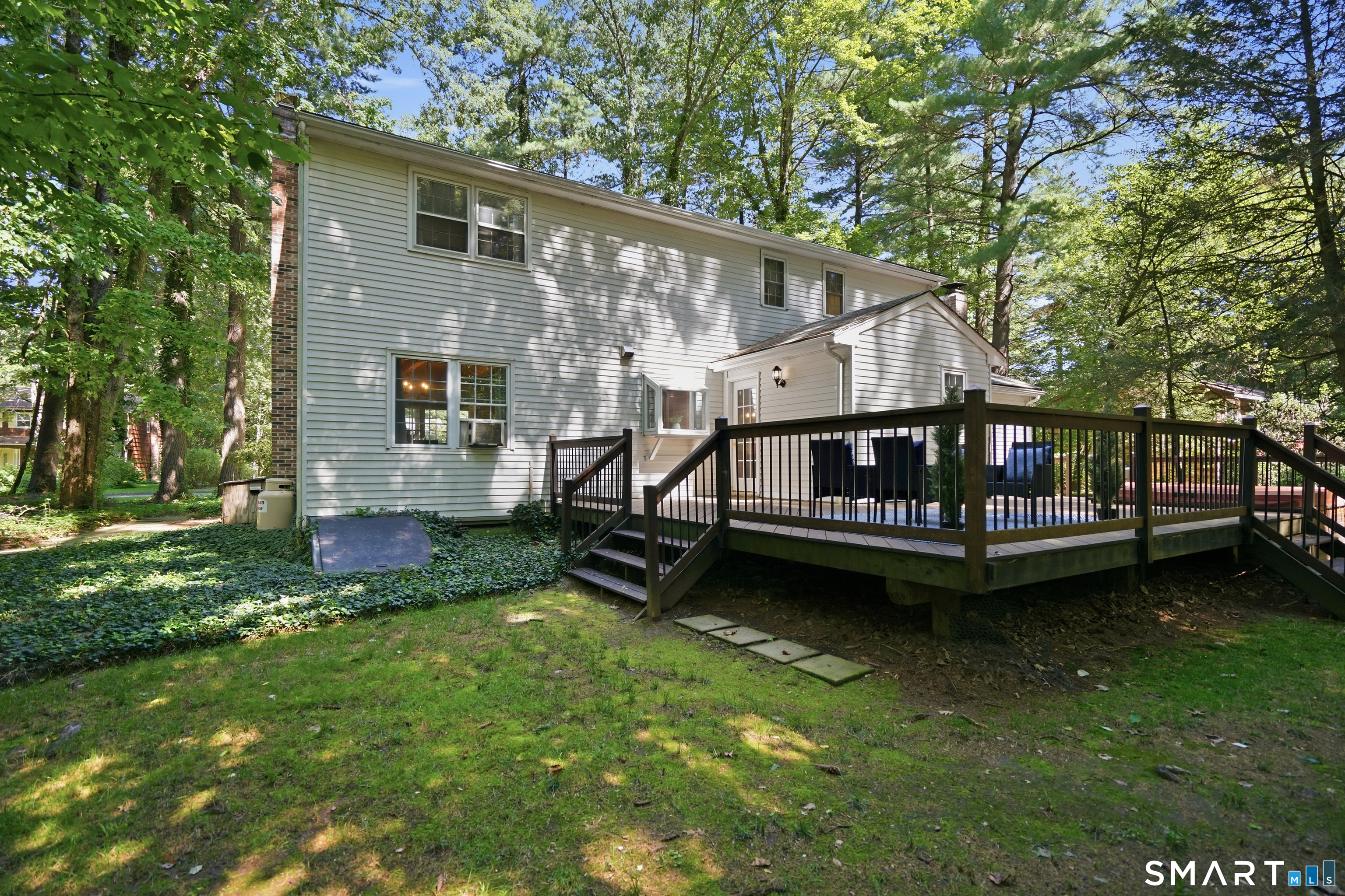 23 Berkshire Way Property Photo 34